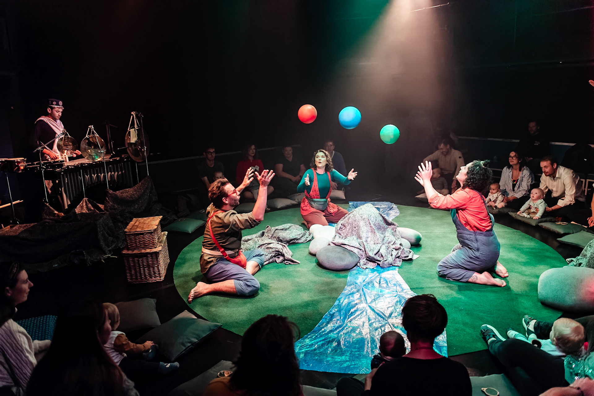 Under The Little Red Moon  |  English Touring Opera  |  2023