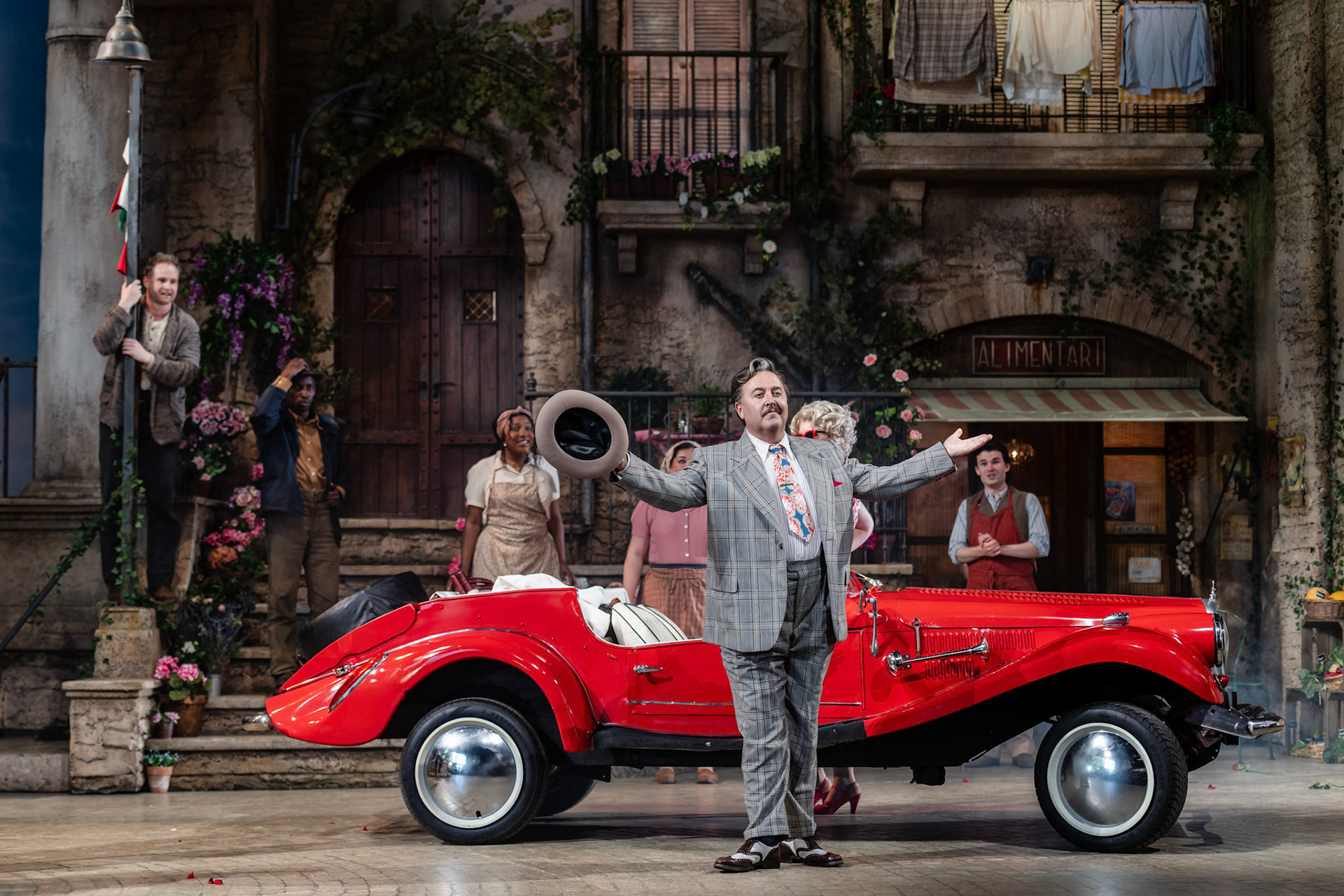 L'elisir d'amore  |  Garsington Opera  |  2025