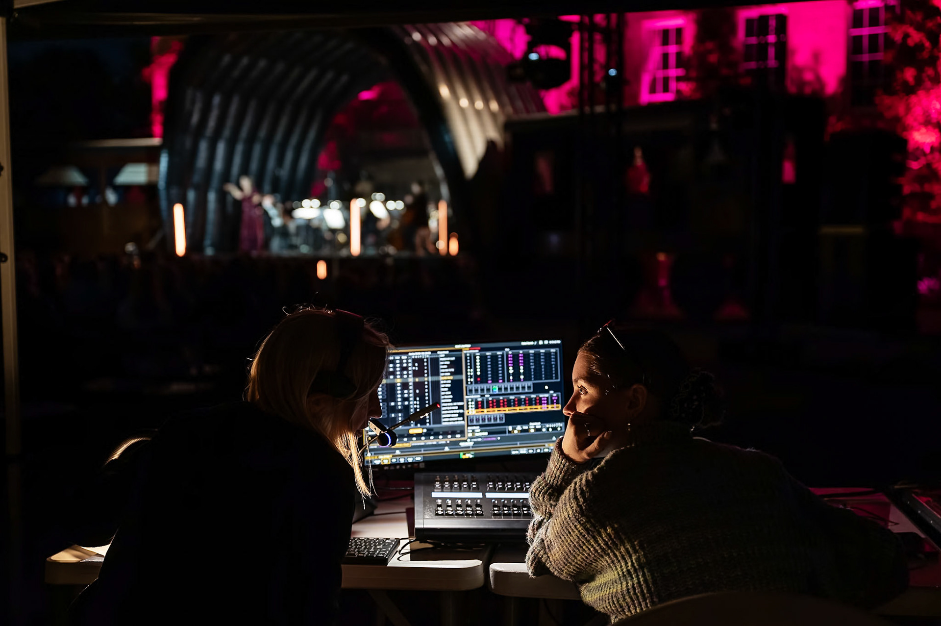 Waterperry Opera Festival  |  2025