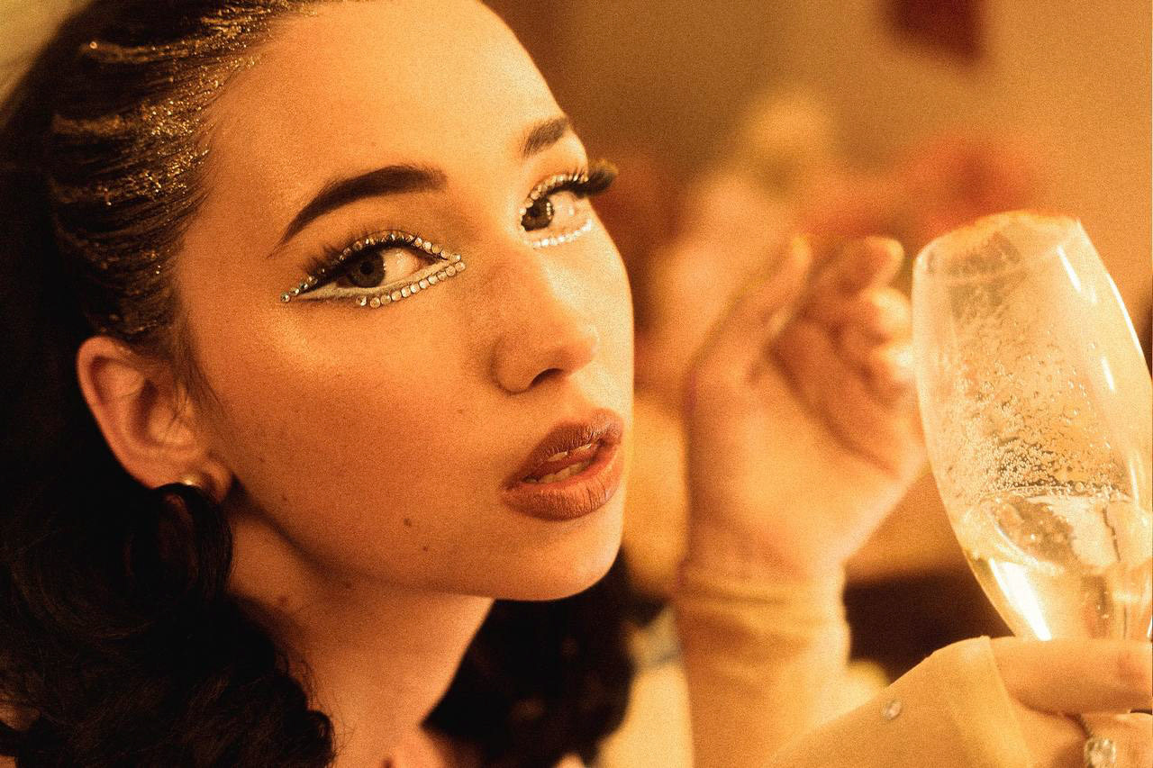 SHOWGIRLS