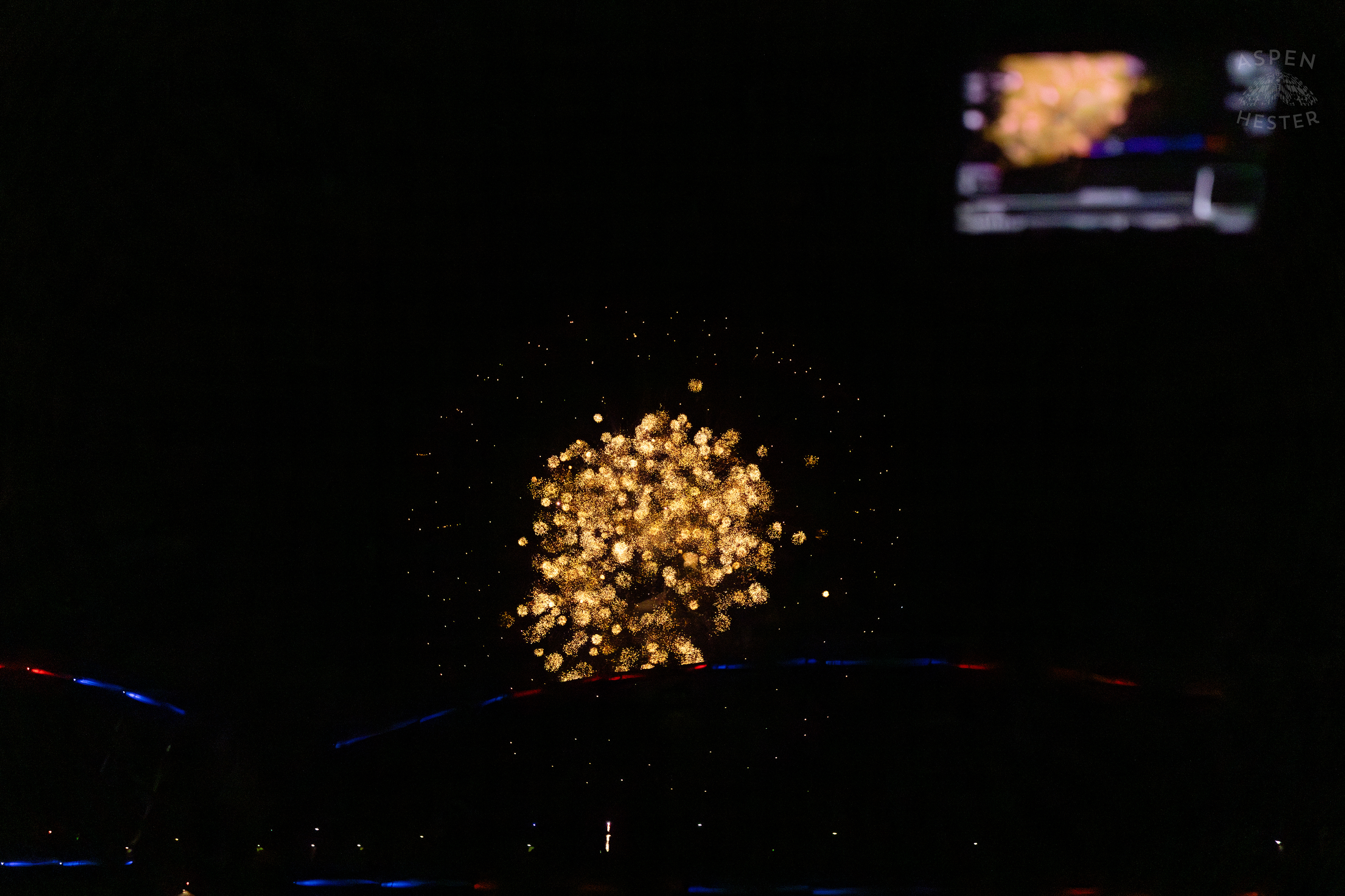 The Fireworks Show at Waterfront Park Fourth of July with a Viewfinder. July 4th, 2024/Aspen Hester
