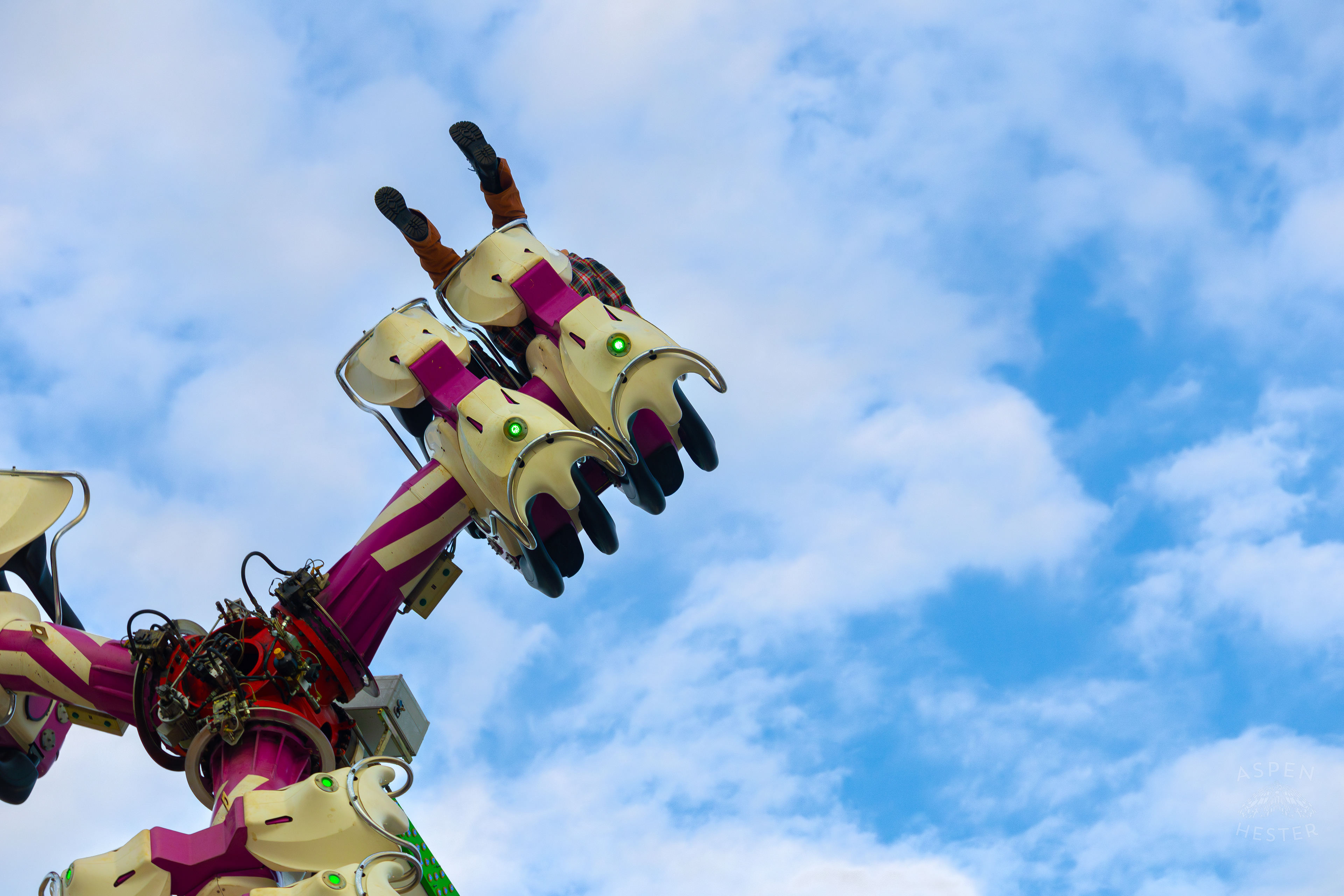 Fair Goers Spinning Around The Sky in the Nemeses 360 at The 120th Kentucky State Fair. July 15th, 2024/Aspen Hester