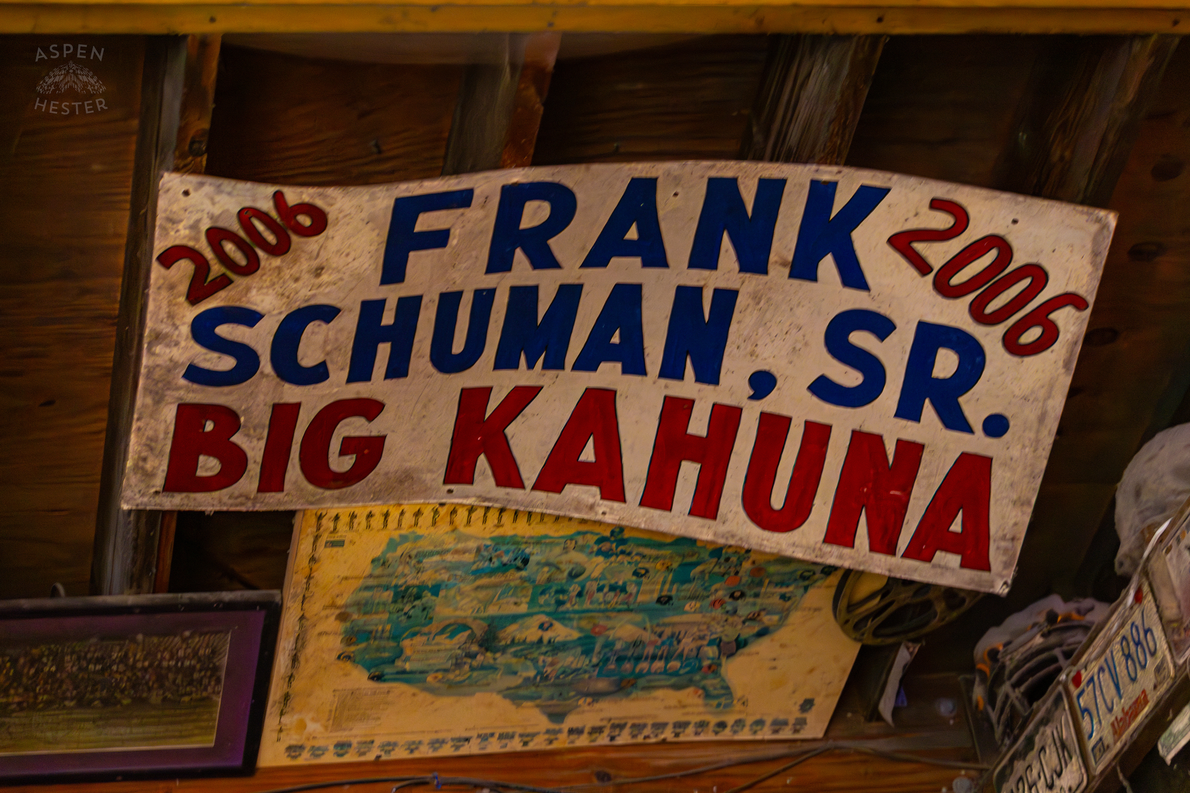 Celling Sings Inside Huc-A-Poos Bites and Booze on Tybee Island Georgia. June 25th, 2024/Aspen Hester