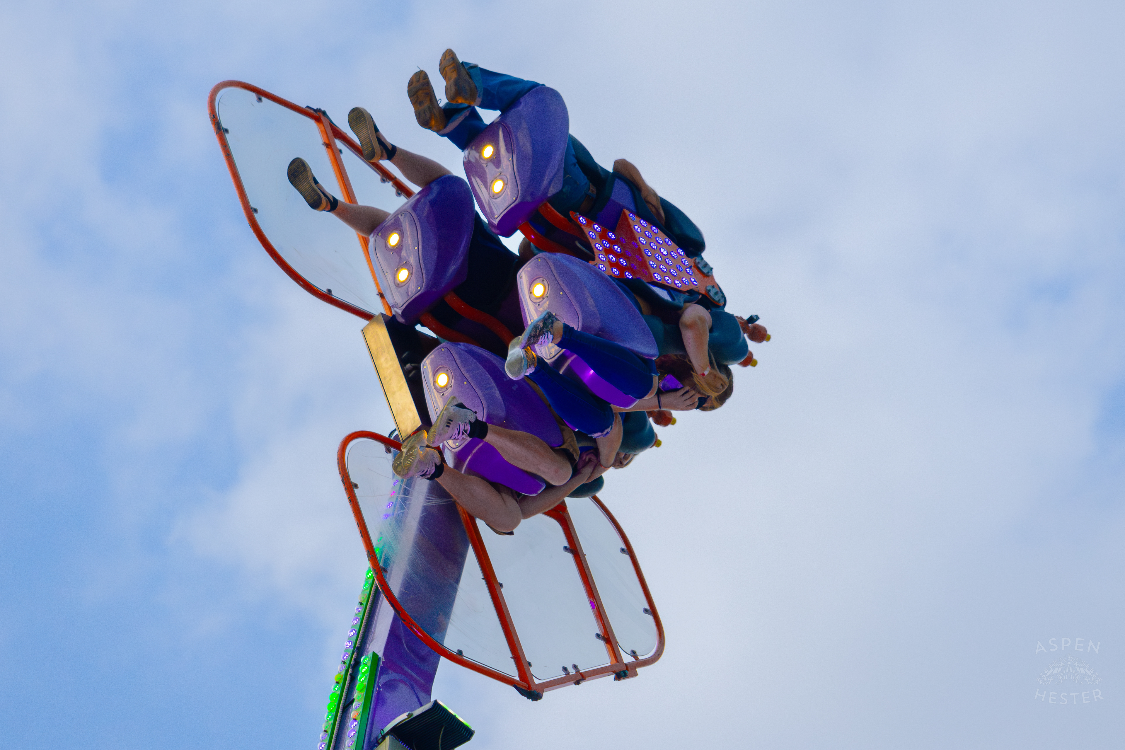 Fair Goers Spinning and Flipping Around The Sky in the Alter Ego at The 120th Kentucky State Fair. July 15th, 2024/Aspen Hester