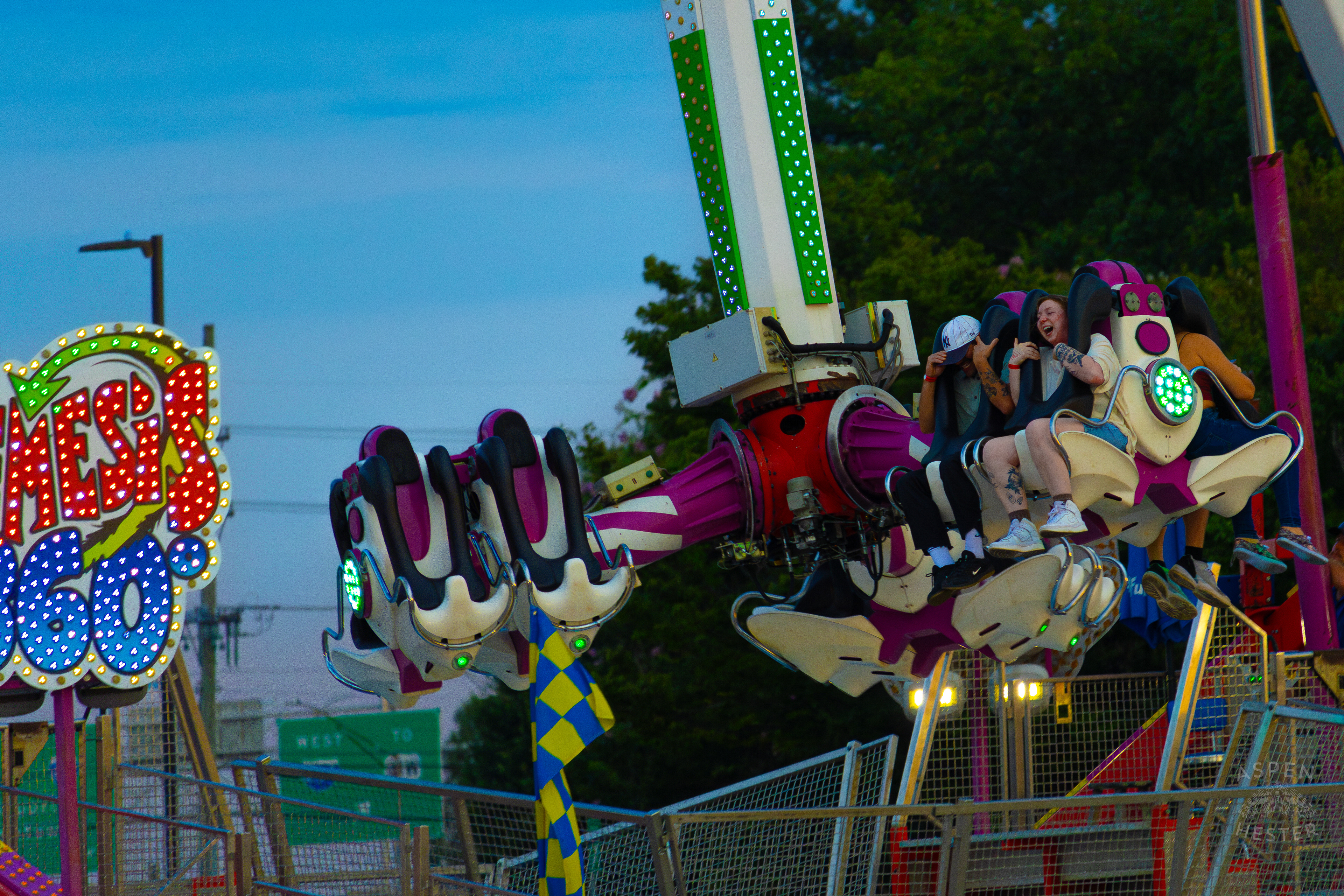 Fair Goers Spinning Around The Sky in the Nemeses 360 at The 120th Kentucky State Fair. July 15th, 2024/Aspen Hester