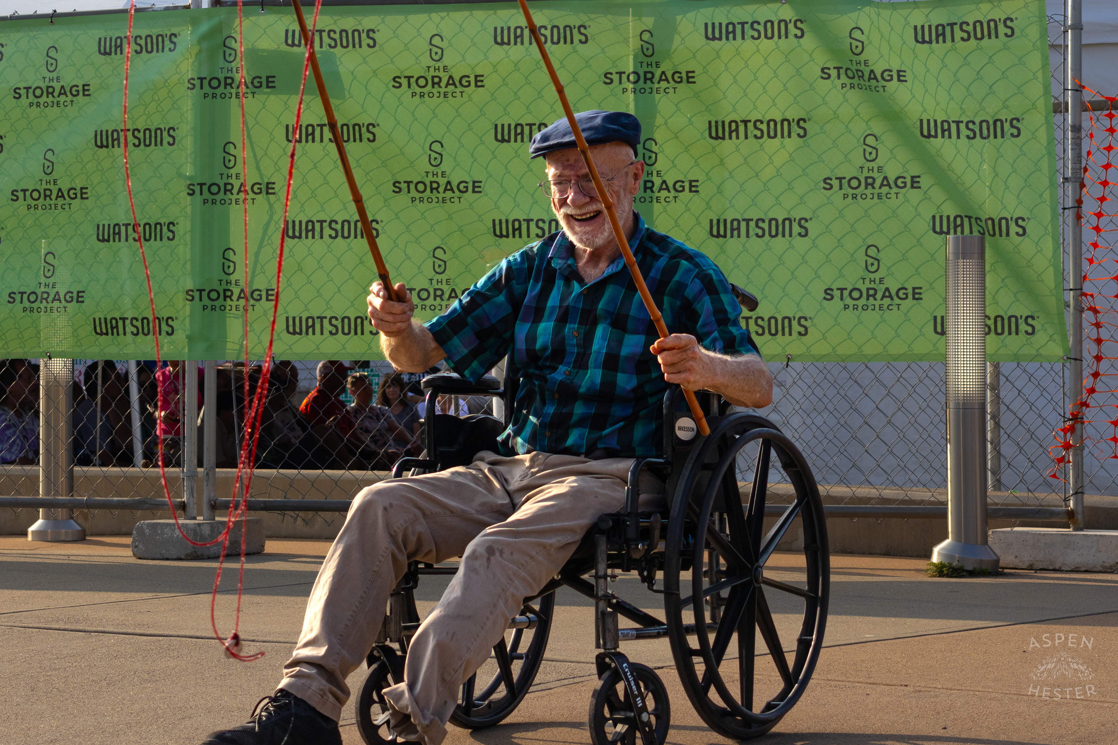 Pat The Bubble Man Outside Abbey Road Festival. May 25th, 2024/Aspen Hester