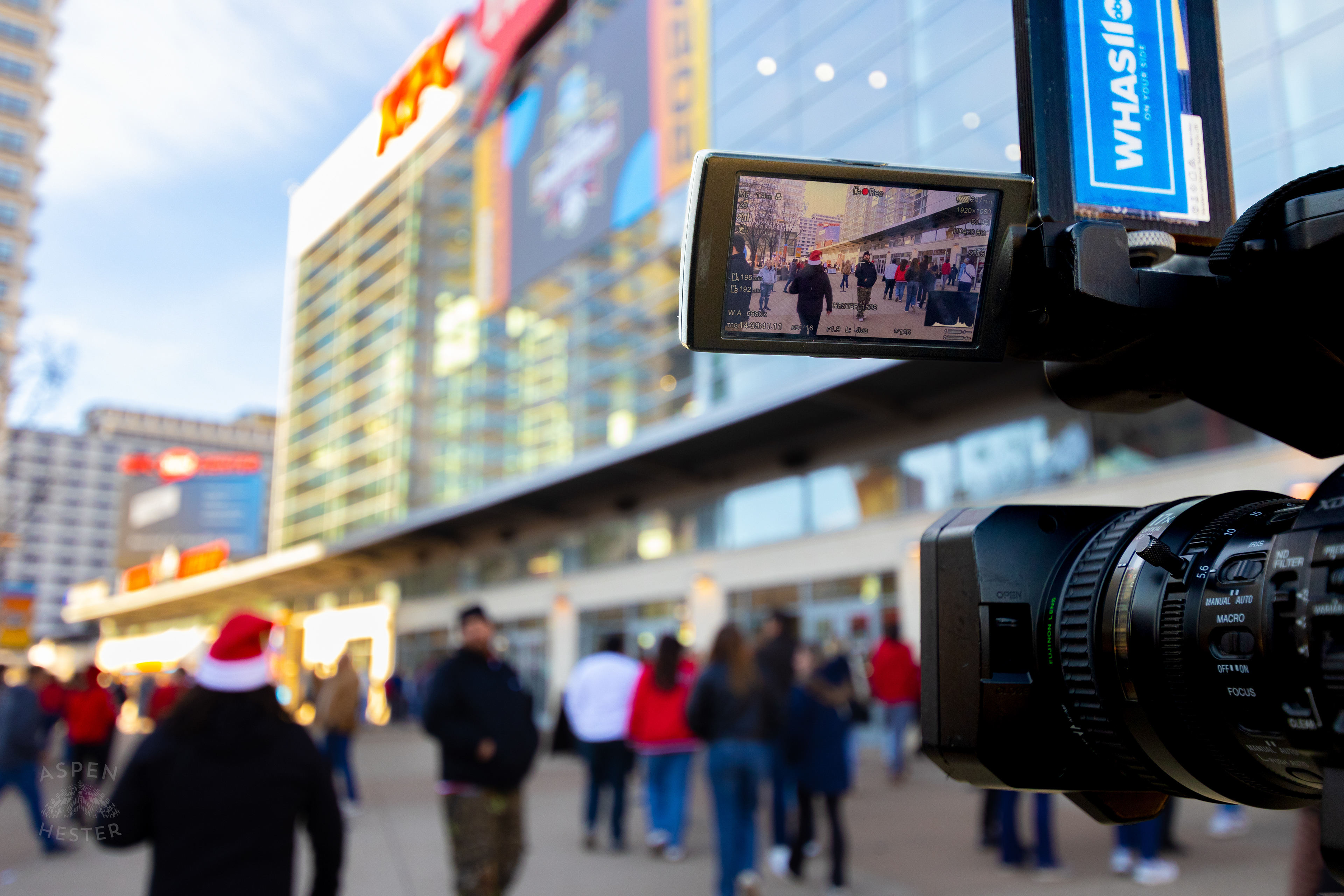 My Sony 280 Capturing Fans Piling into The KFC Yum Center for The NCAA Women’s Volleyball Championship Game. December 22th, 2024/Aspen Hester