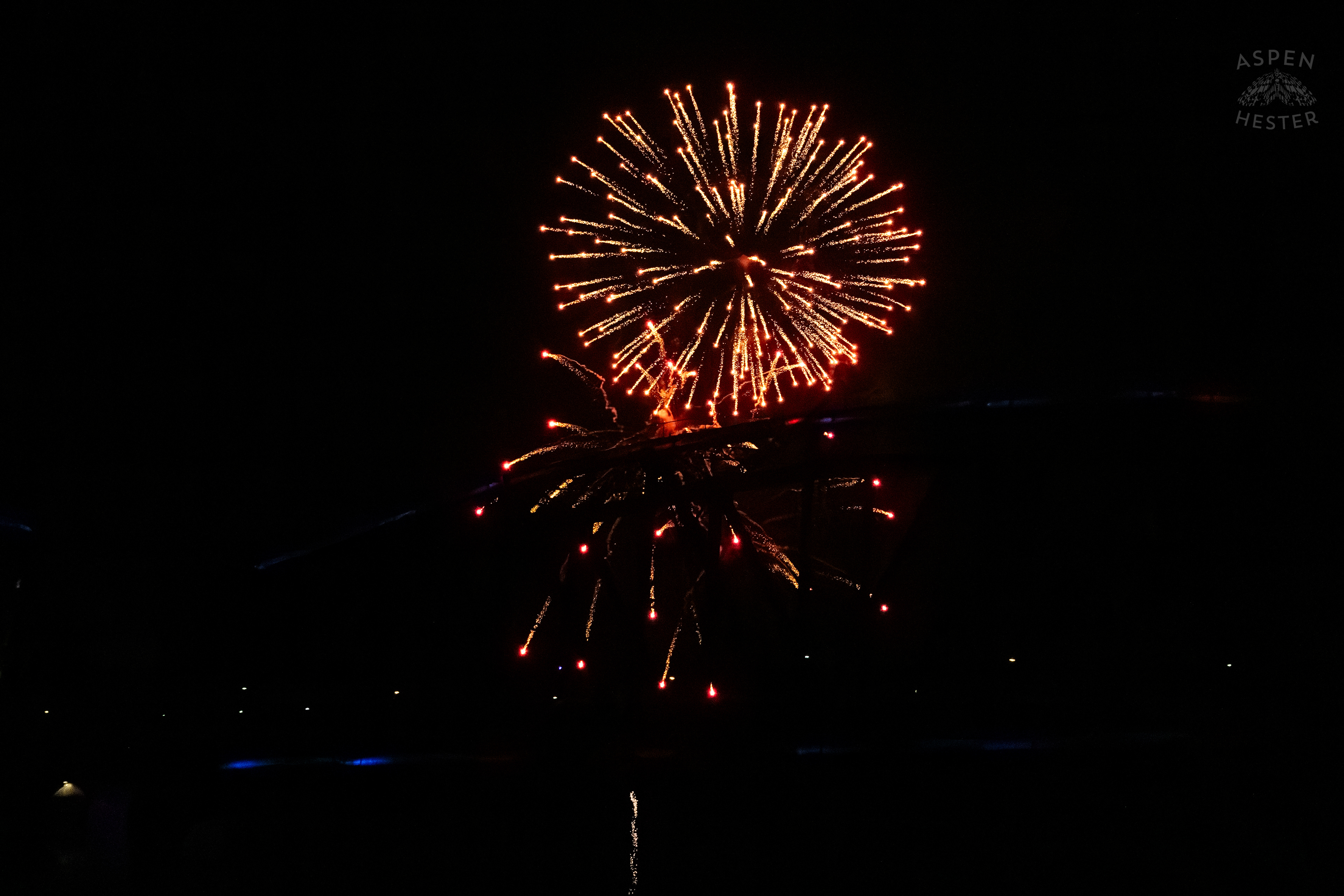 The Fireworks Show at Waterfront Park Fourth of July. July 4th, 2024/Aspen Hester