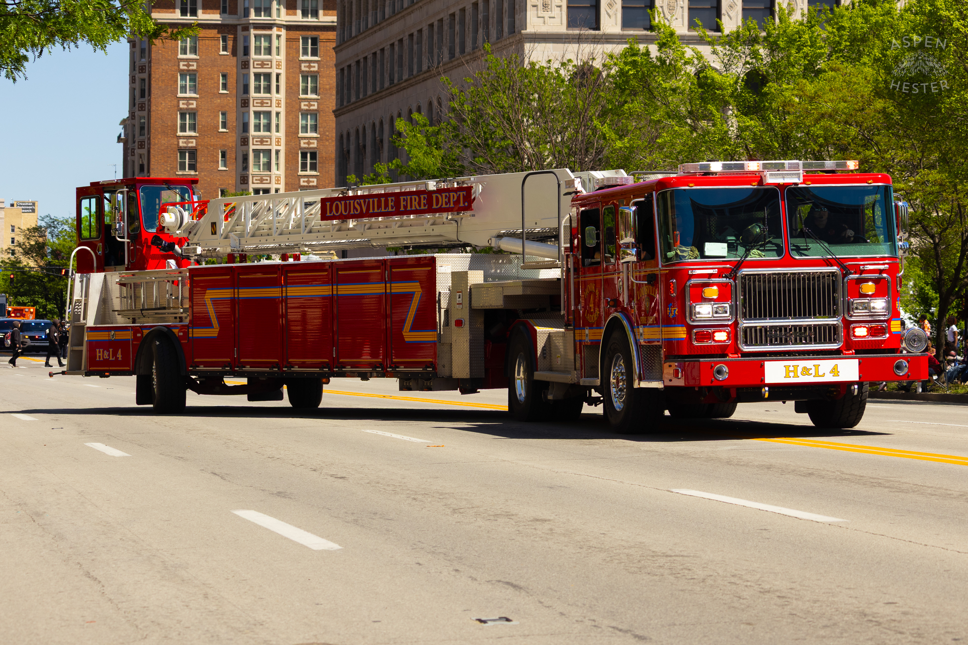 The 4th Hook and Ladder Engine of The Louisville Fire Department Astounds Crowds as it Rolls Down West Broadway for The 70th Annual Pegasus Parade. April 27th, 2025/Aspen Hester
