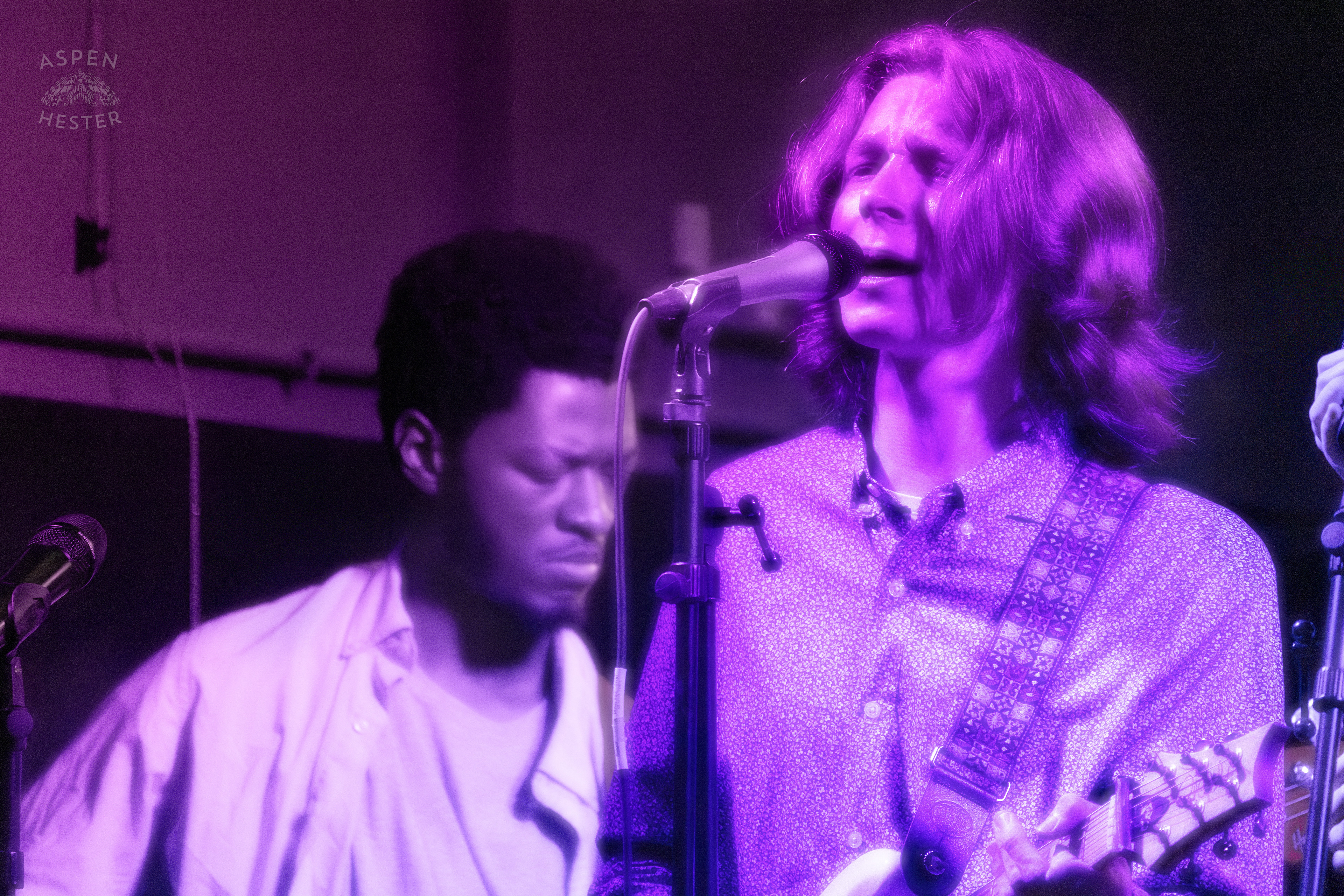 School of Rock Philadelphia Student Singing at Gravely Brewing in Louisville KY. June 29th, 2024/Aspen Hester