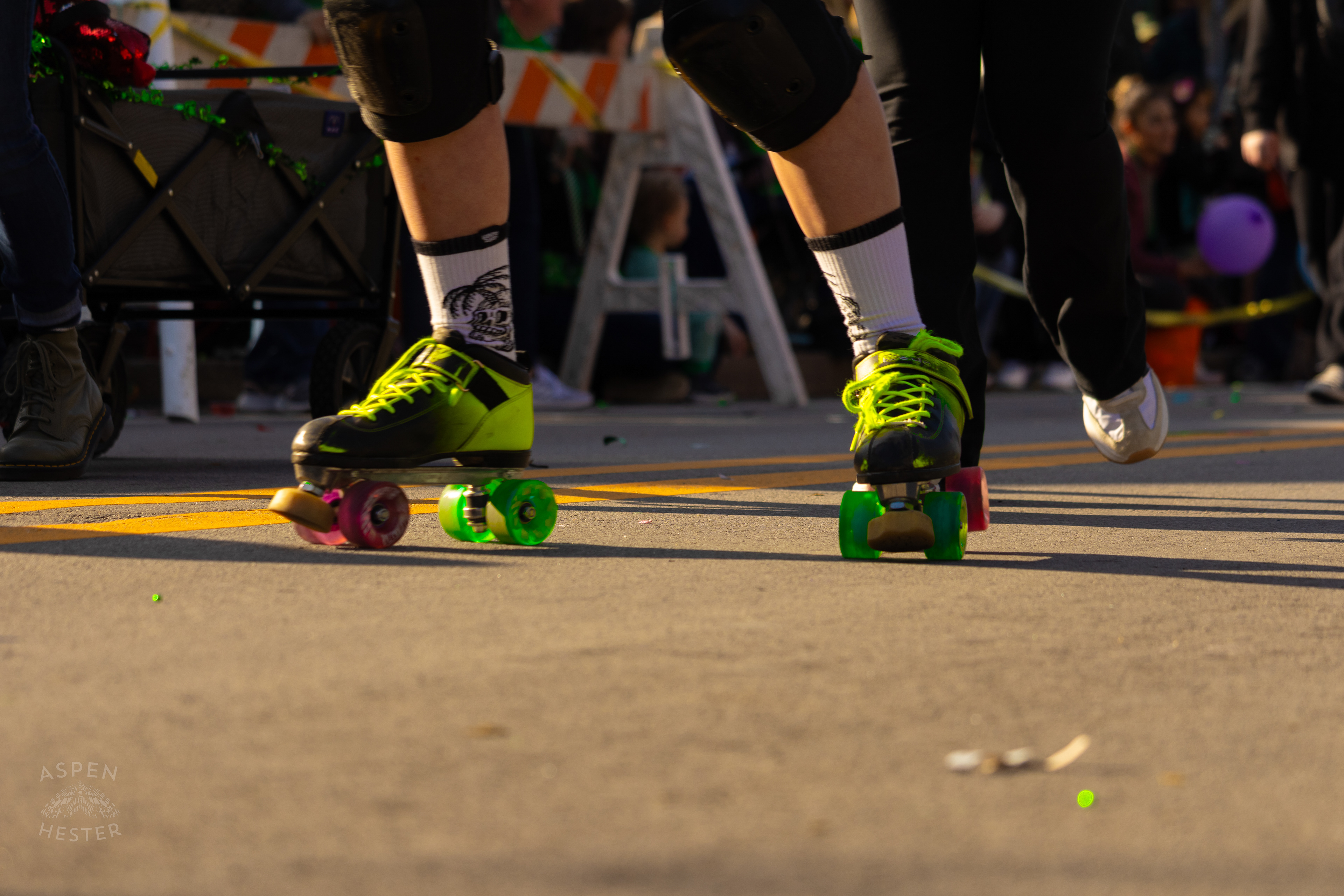 Members of Louisville Roller Derby Skate Through The Highlands in The 52nd Annual Saint Patrick’s Day Parade. March 8th, 2025/Aspen Hester