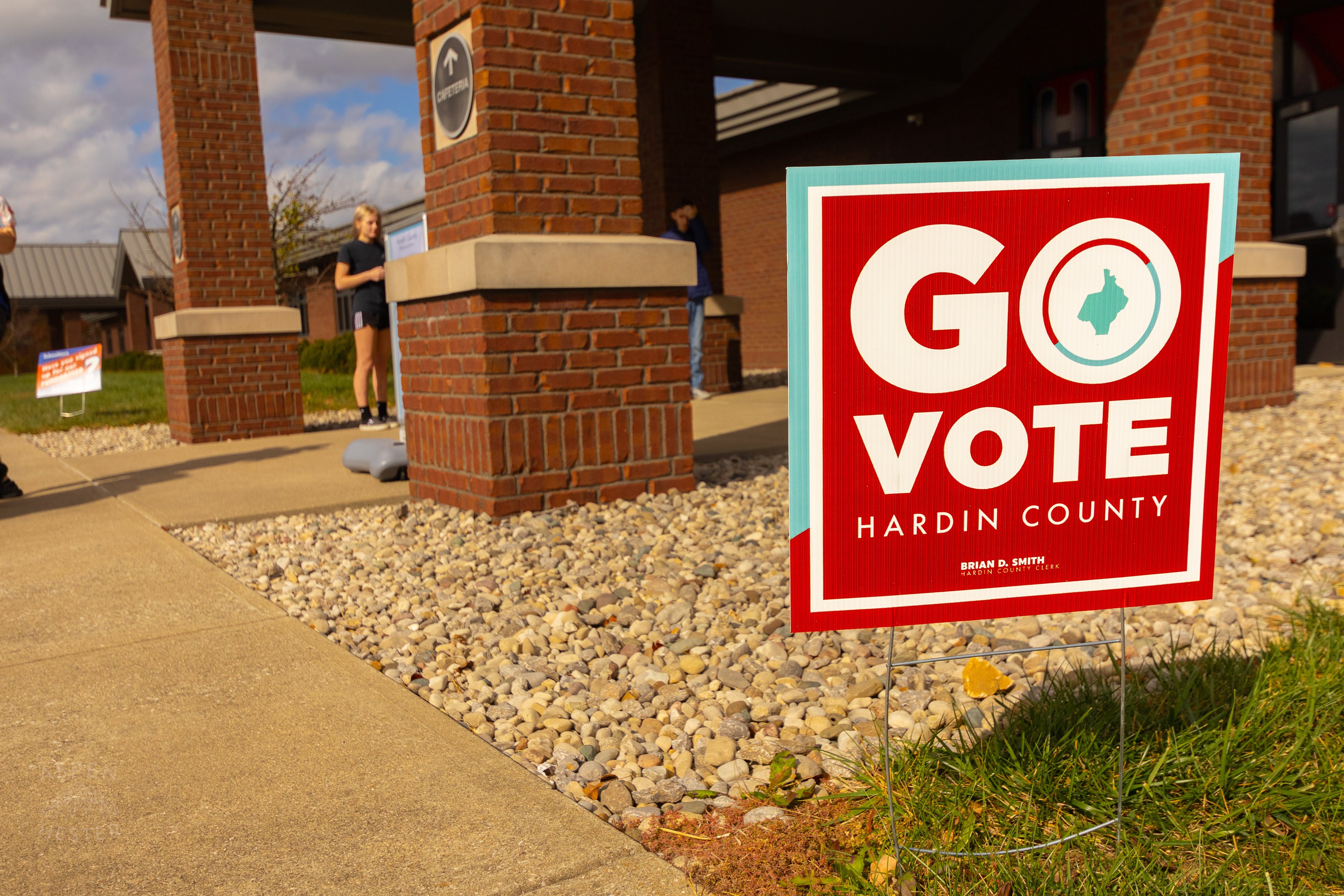 Voters Lining Up Outside Heartland Elementary School, A Polling Place for The 2024 Election in Hardin County. November 5th, 2024/Aspen Hester