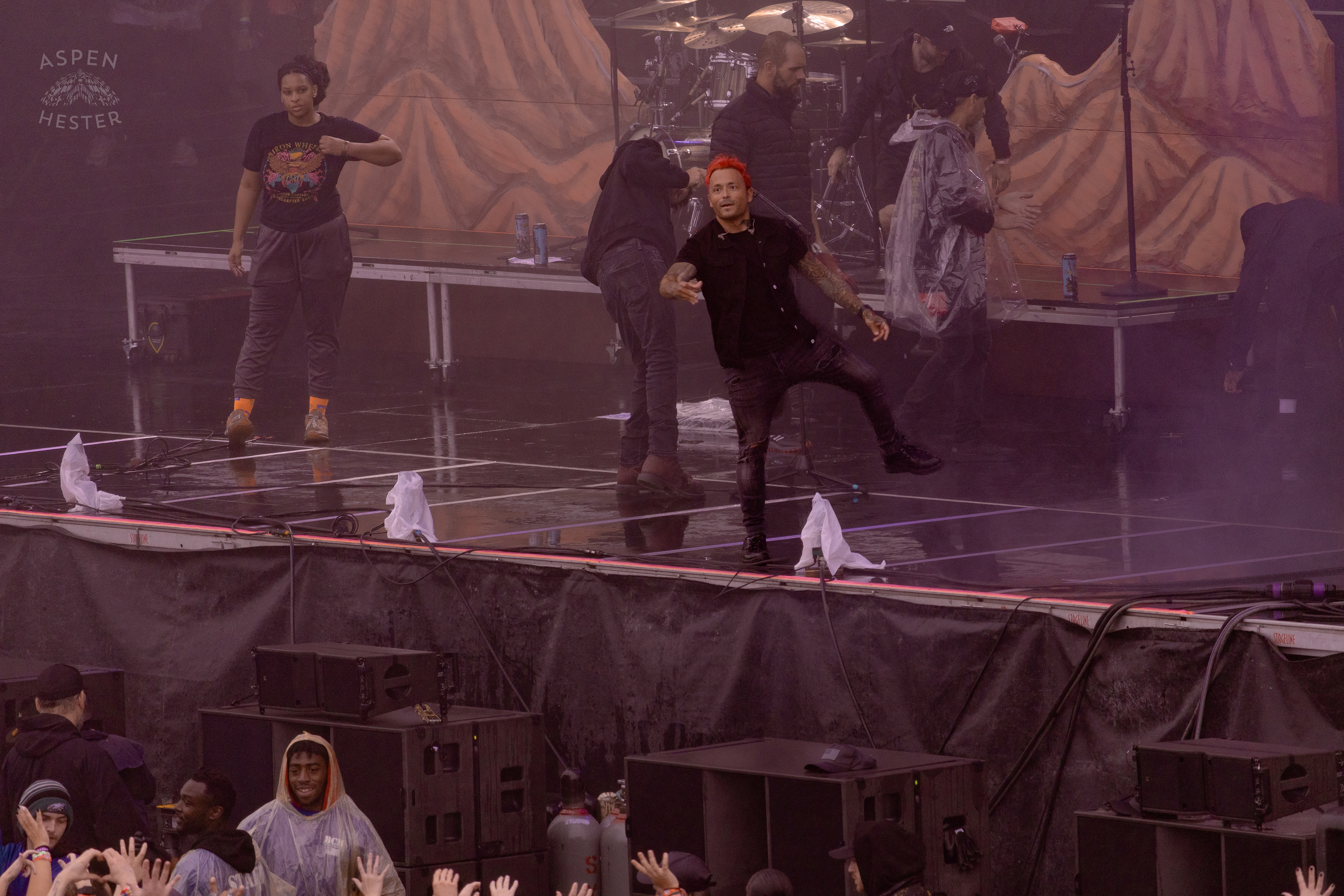 Sleeping with Sirens Nick Martin During Their Set at Louder than Life’s Saturday Shows. September 28th, 2024/Aspen Hester 