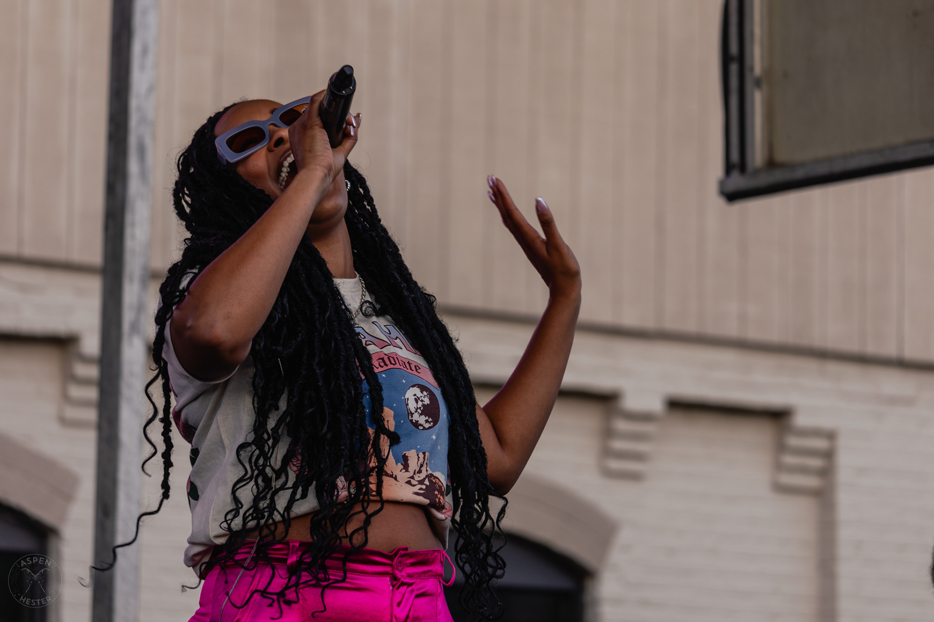 The Juicebox Heroes' Peyton Conners Singing At Clarksville 'Good Times' Summer Concert Series. May 11th, 2024/Aspen Hester