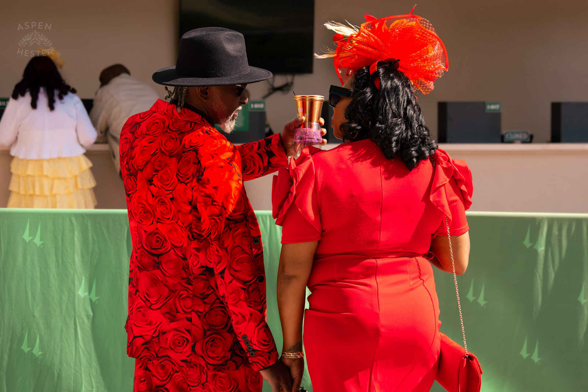 Derby Day Roses Worn Near The Churchill Downs Grand Stands During Thurby. April 30th, 2026/Aspen Hester