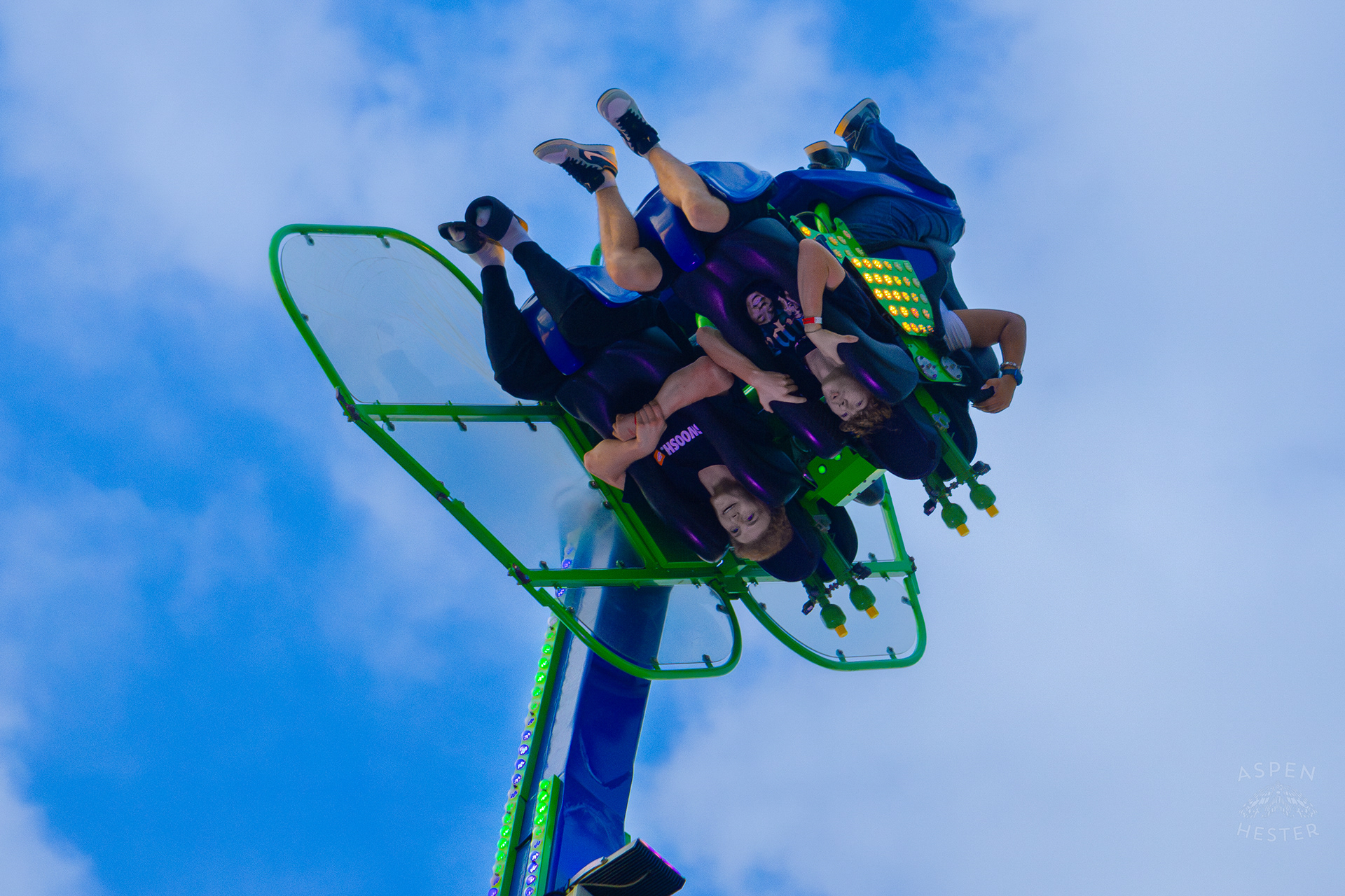 Fair Goers Spinning and Flipping Around The Sky in the Alter Ego at The 120th Kentucky State Fair. July 15th, 2024/Aspen Hester