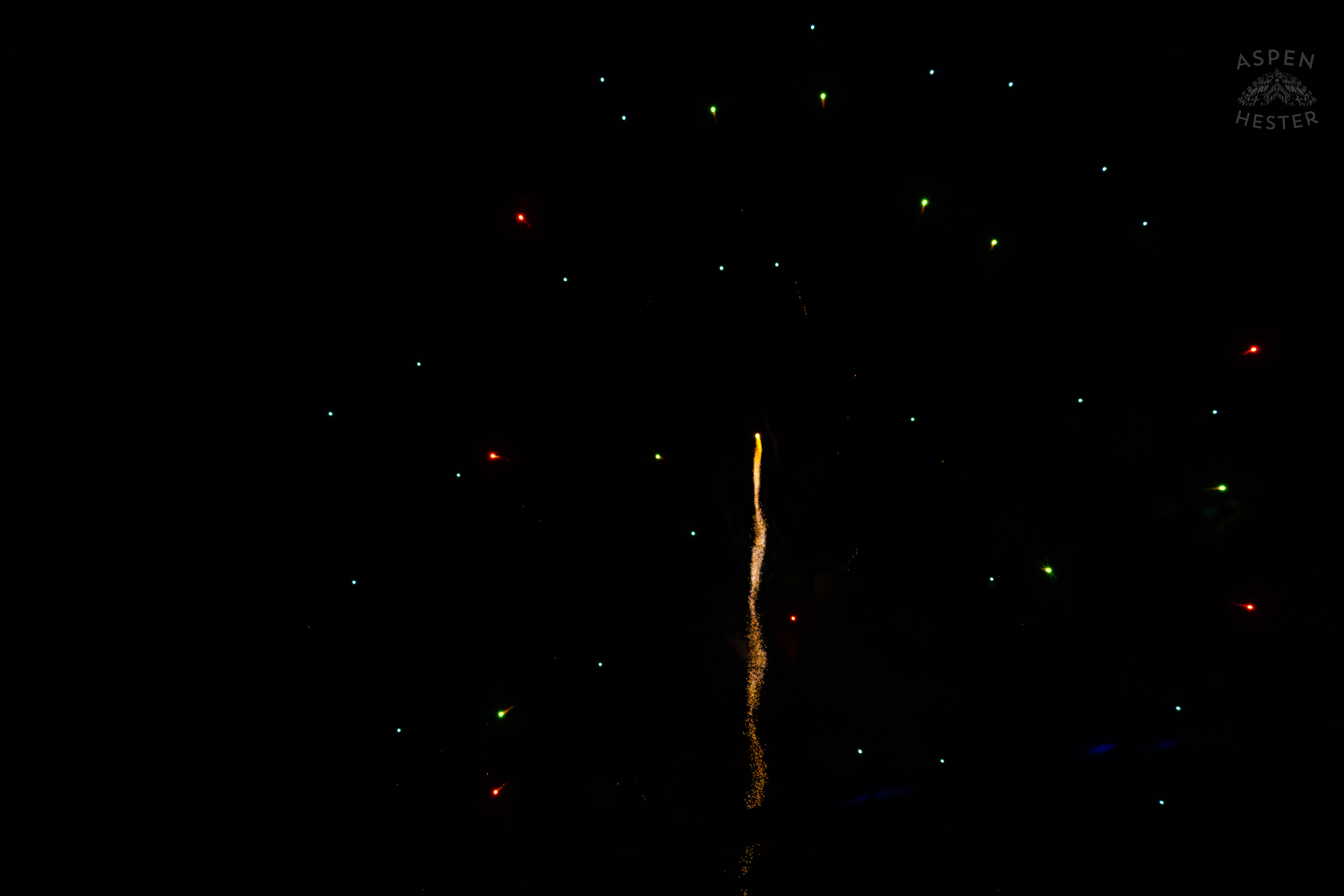 The Fireworks Show at Waterfront Park Fourth of July. July 4th, 2024/Aspen Hester