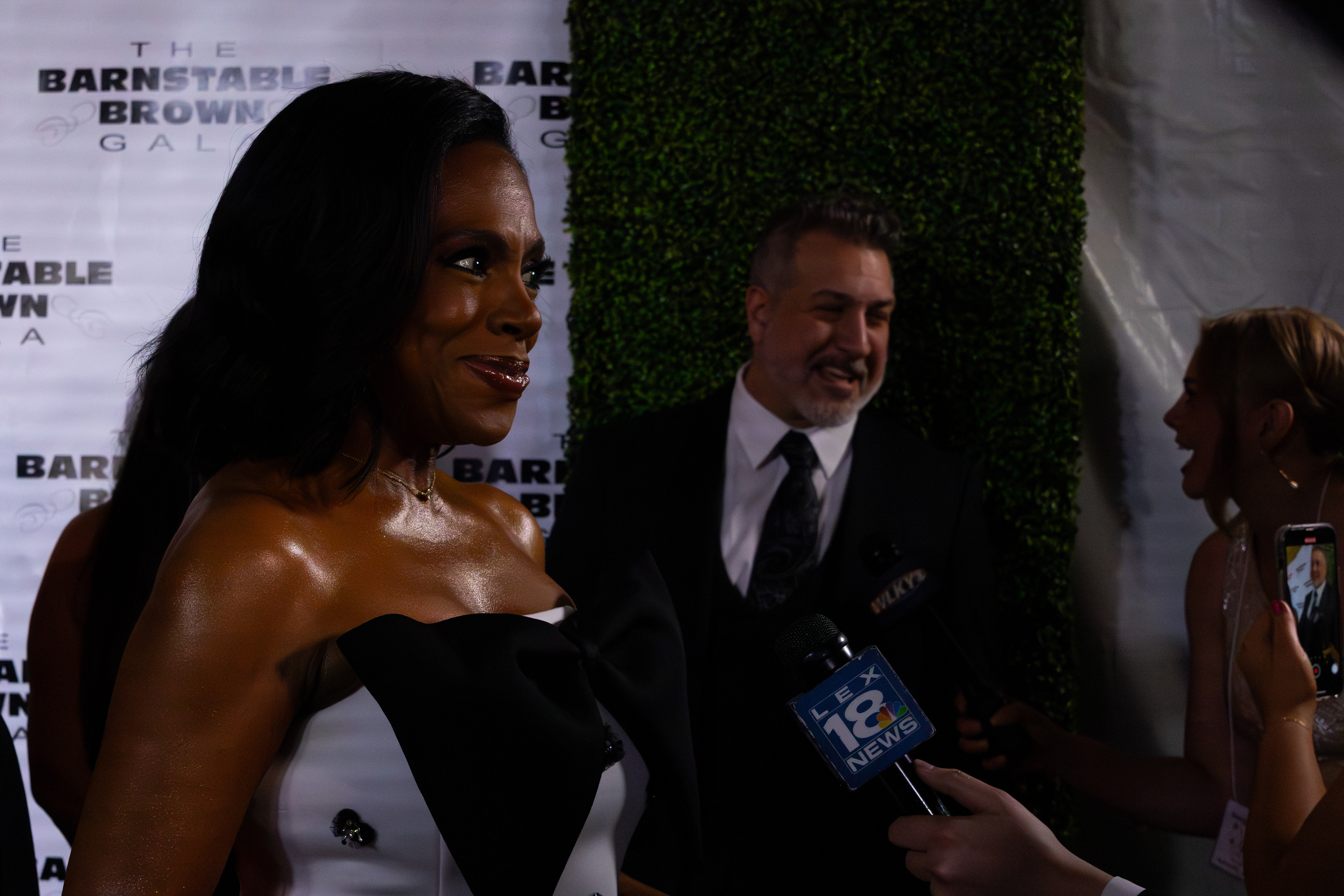 Sheryl Lee Ralph Talks to Reporters on The Red Carpet at The 2024 Barnstable-Brown Gala. May 3rd, 2024/Aspen Hester