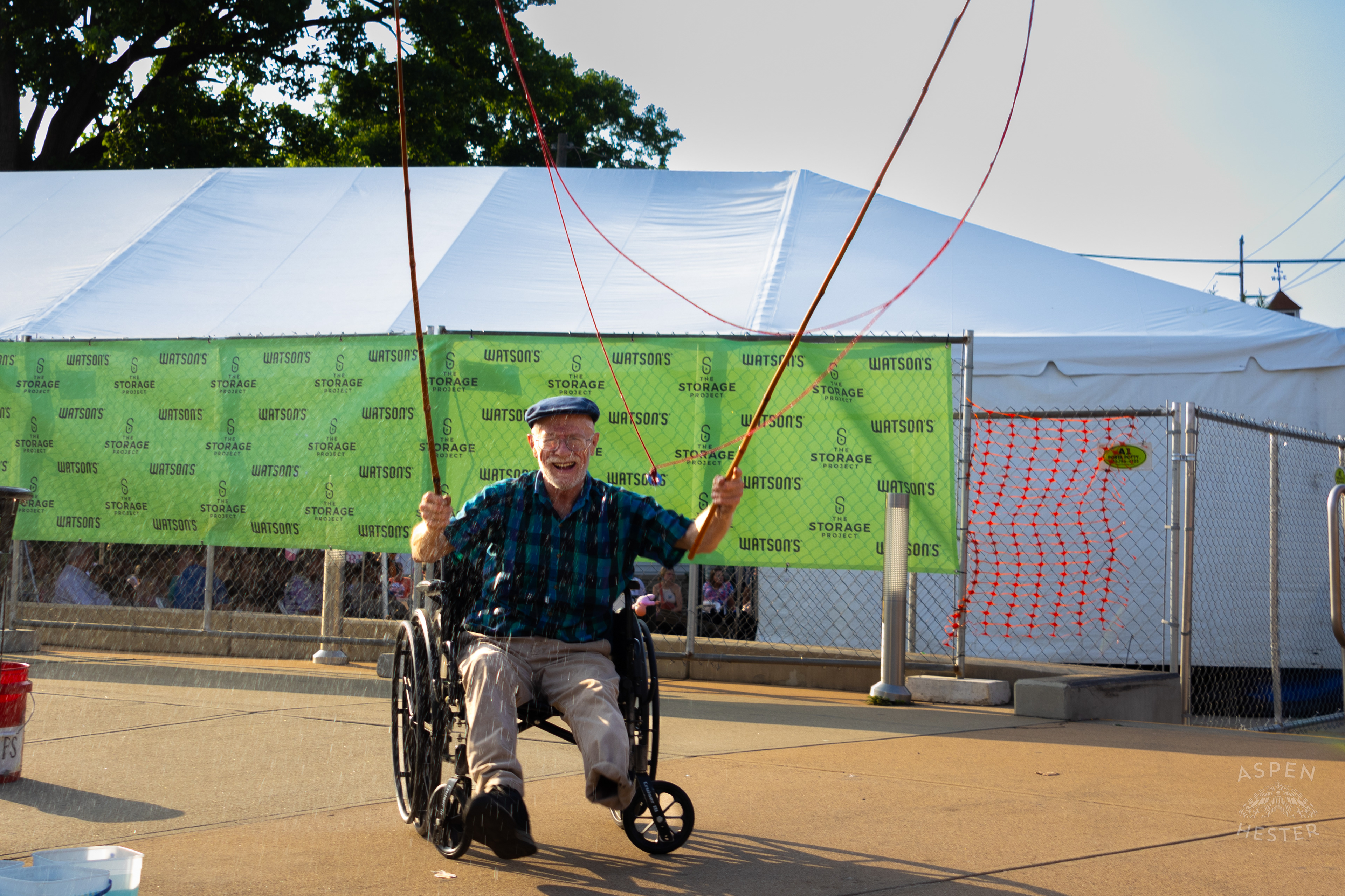Pat The Bubble Man Outside Abbey Road Festival. May 25th, 2024/Aspen Hester