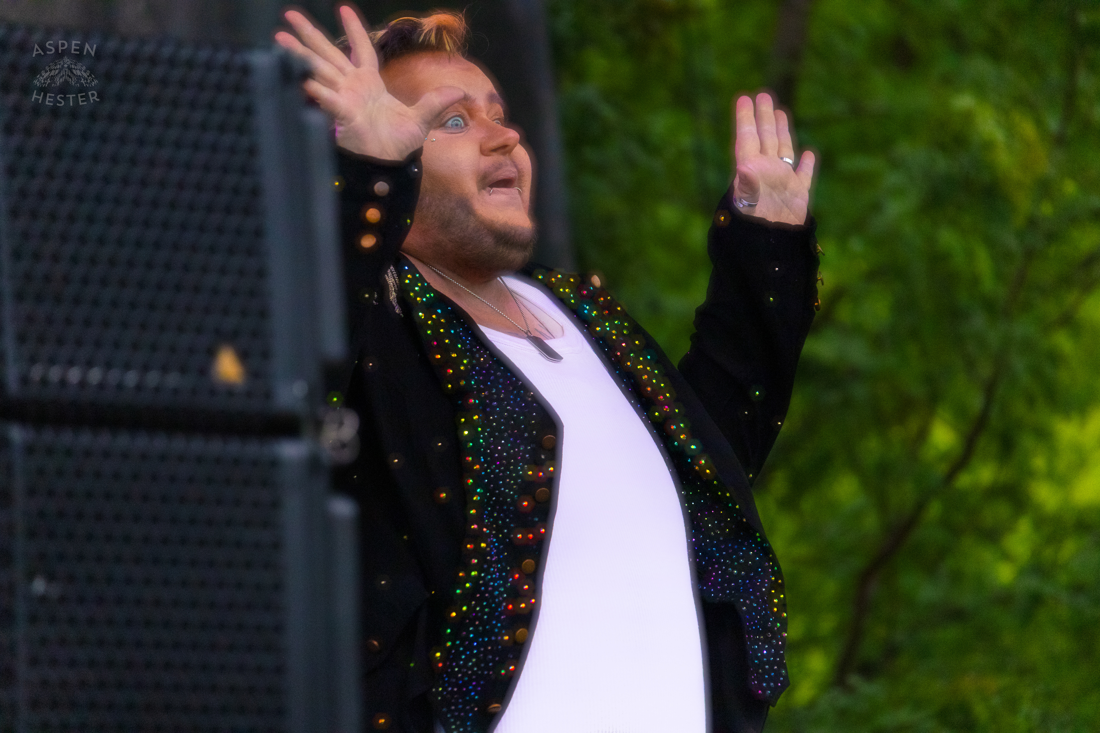 Drag King Performing 'No Pressure' From the Movie Encanto During Pride Bar's Family Friendly Drag Show at Southern Indiana Pride. June 1st, 2024/Aspen Hester