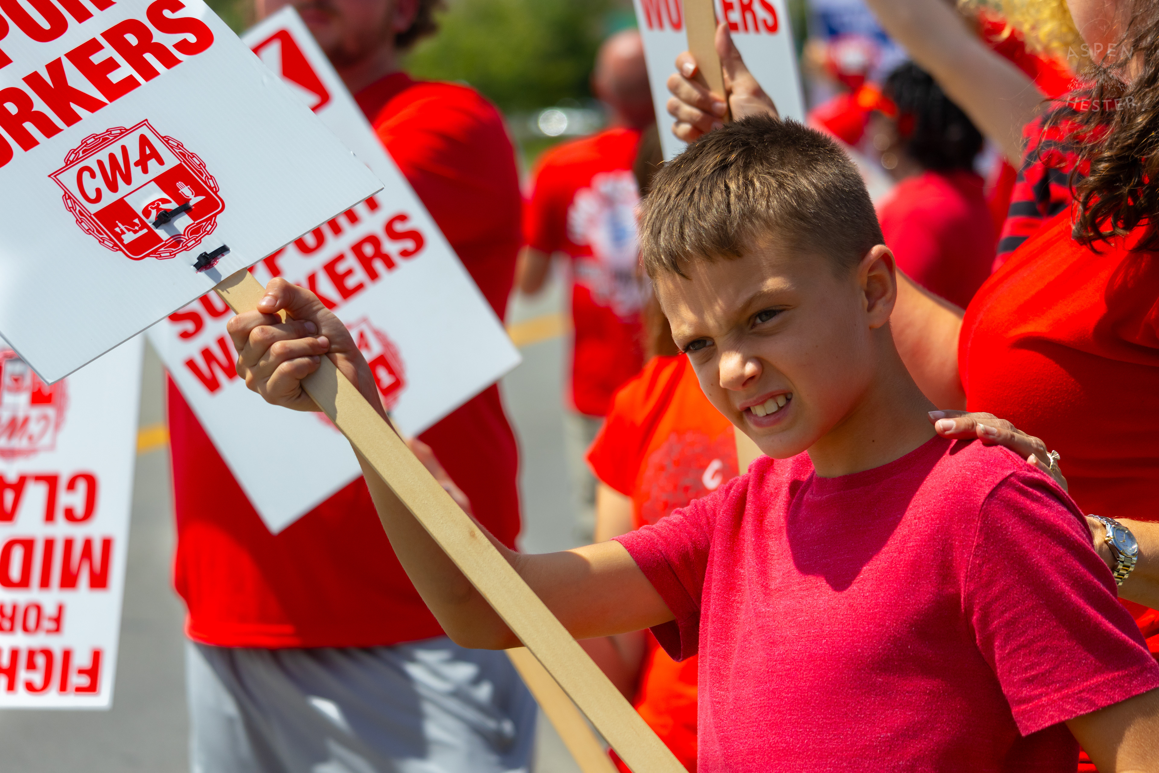 Child Supporting Members of The Communication Workers of America Union Strike Against AT&T for Fair Pay and Benefits. August 18th, 2024/Aspen Hester