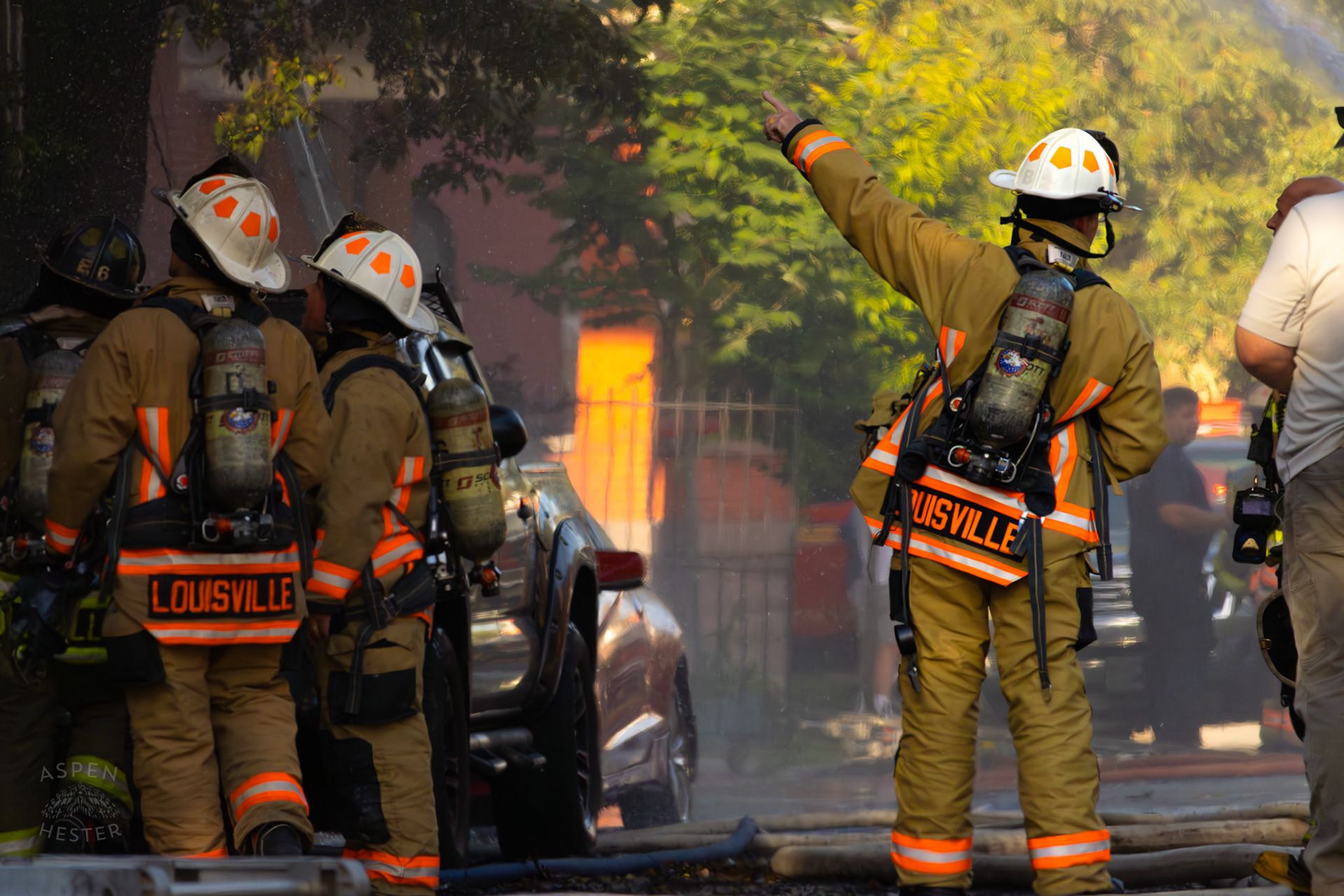 Louisville Firefighters Battling Flames on The Corner of 2nd and Oak Street. June 7th, 2024/Aspen Hester