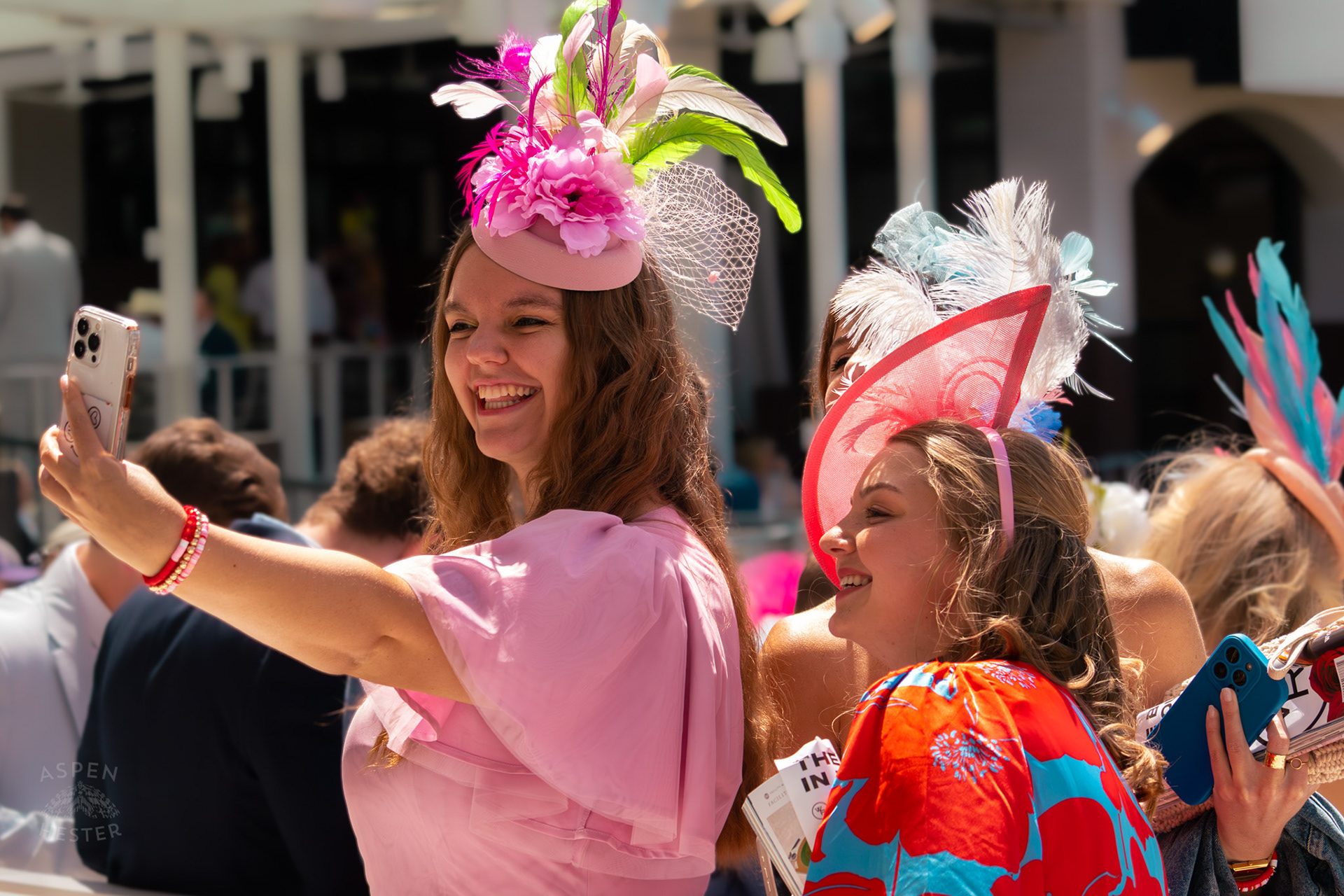 A Group of Friends Take A Selfie Under The Twin Spires at Churchill Downs During Thurby. April 30th, 2026/Aspen Hester