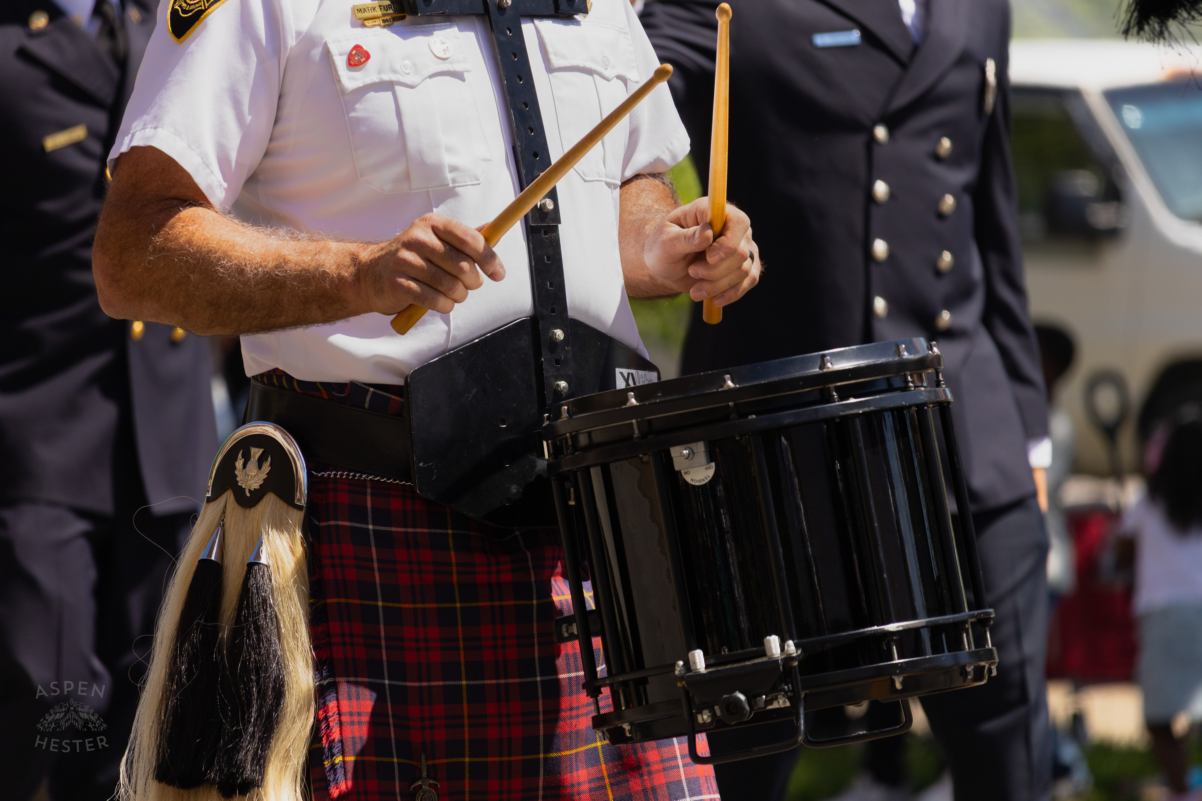 The Traditional Scottish Band Walks and Plays Along West Broadway for The 70th Annual Pegasus Parade. April 27th, 2025/Aspen Hester