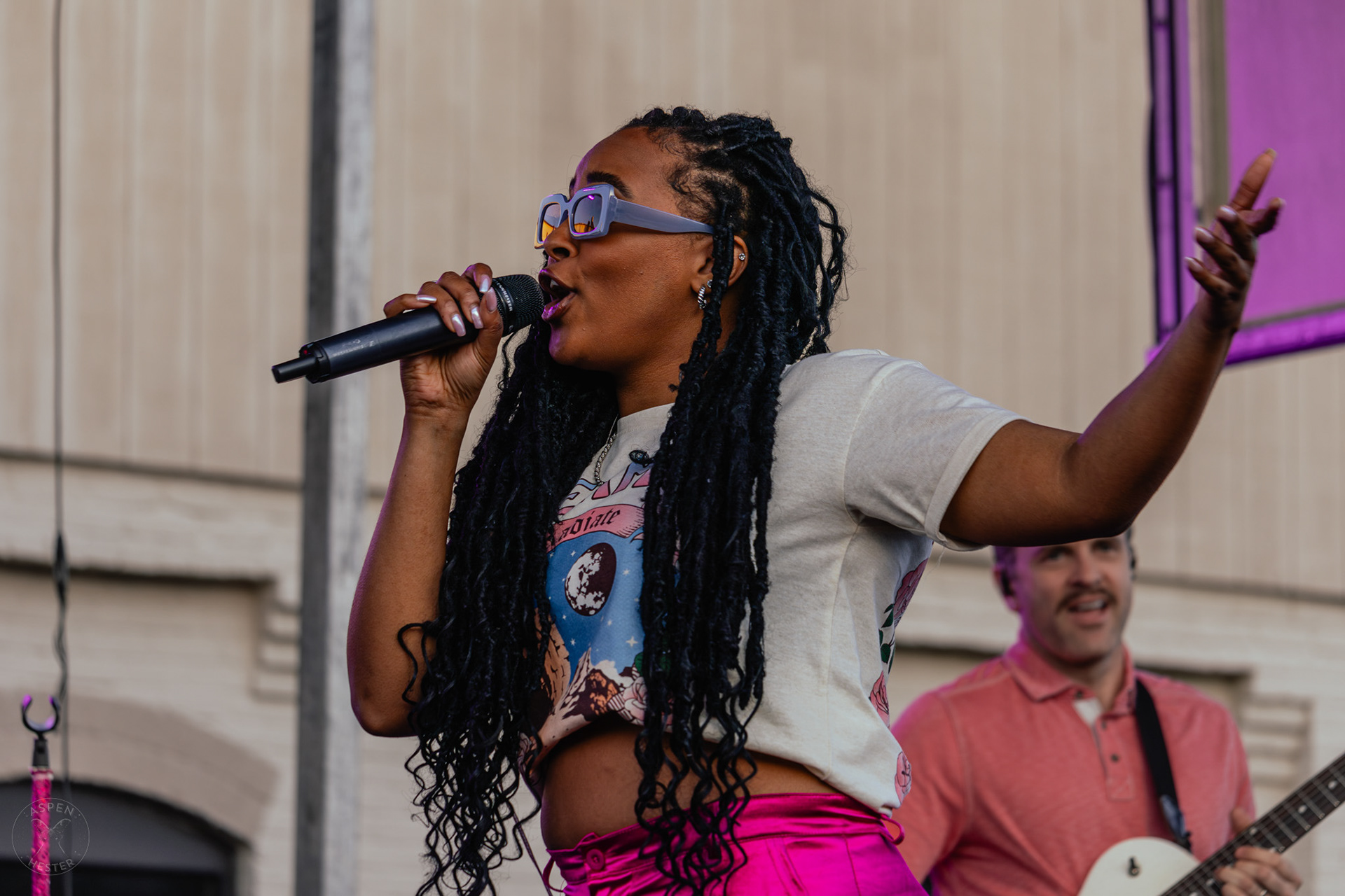 The Juicebox Heroes' Peyton Conners Singing At Clarksville 'Good Times' Summer Concert Series. May 11th, 2024/Aspen Hester
