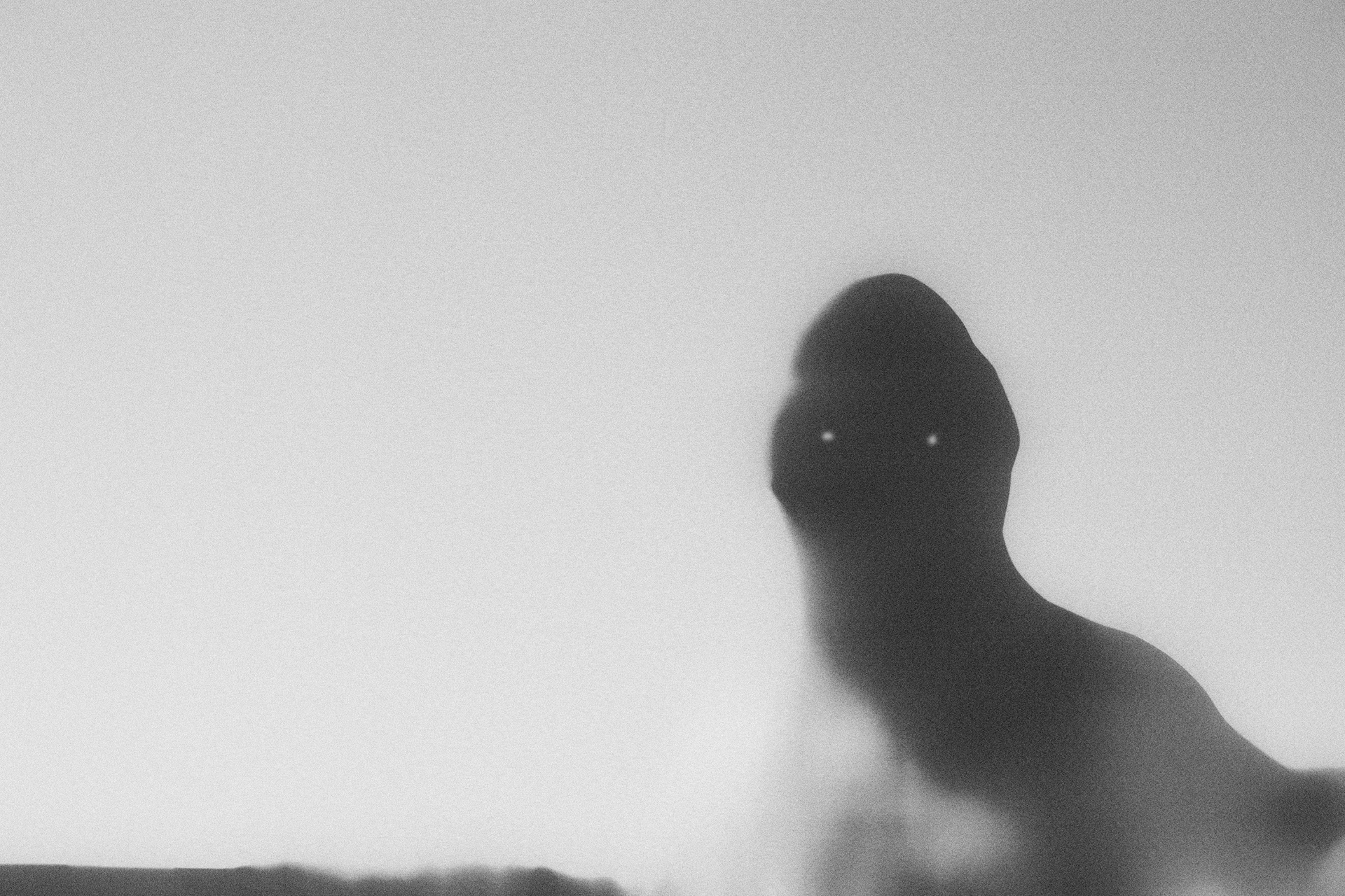 postac bez twrazy patrzy, sztuka