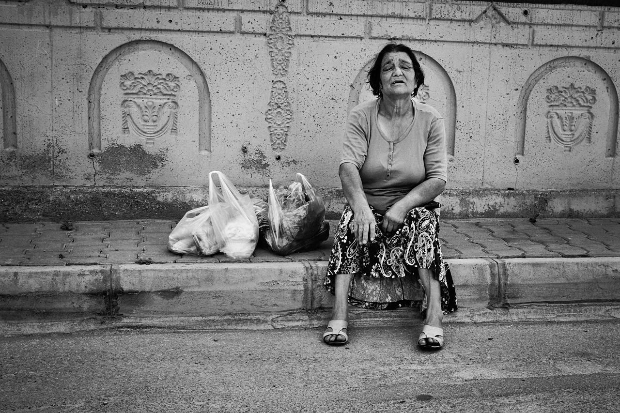 Femme épuisée, Antalya, Turquie, 2014