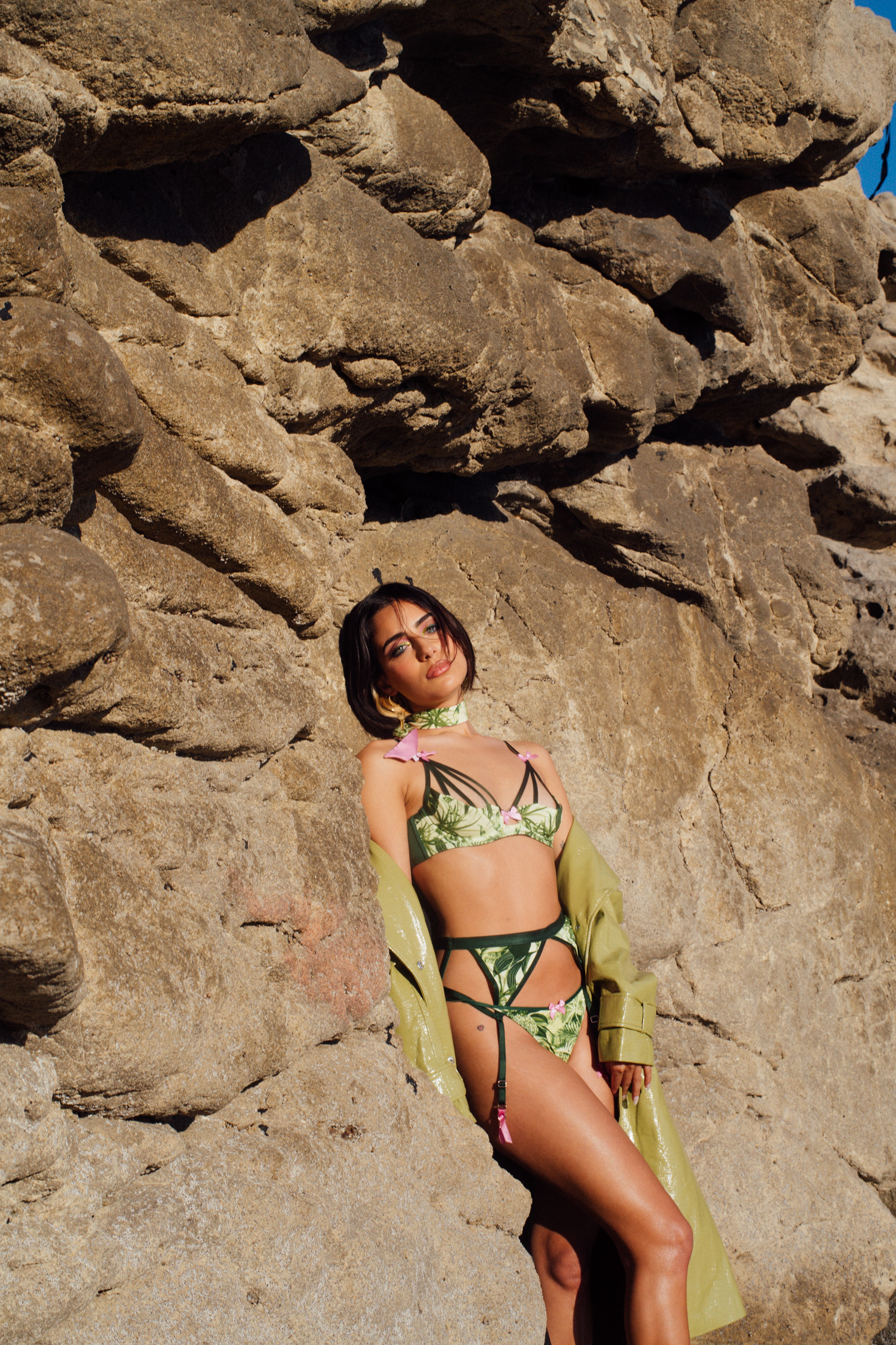 Photographer: @goodboyshady. Model: @druflecha. Styling: @takeadao. Makeup: @muamartini.