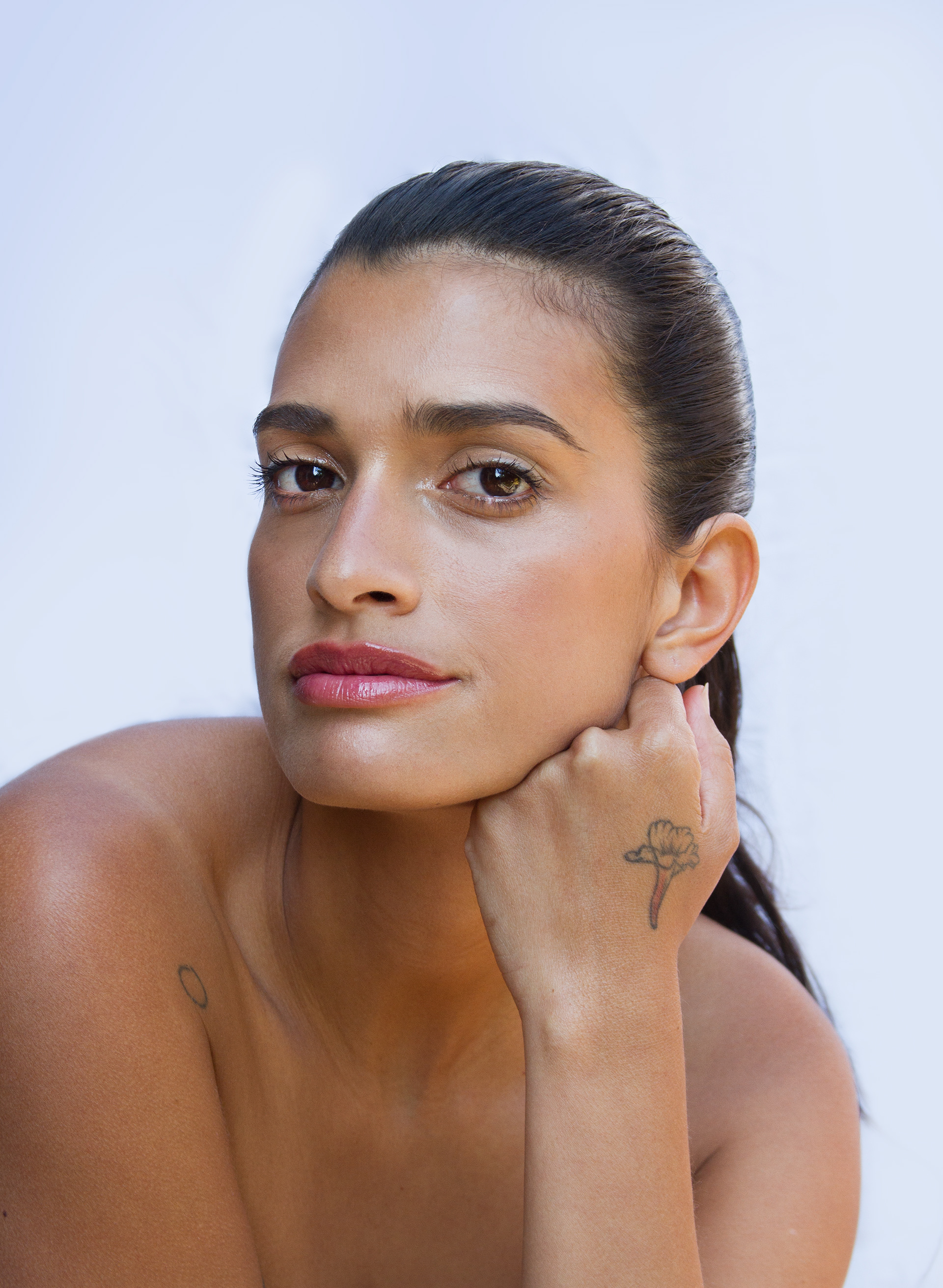 Photographer: Florencia Alvarado. Model: Cassandra Mayela. Makeup Artist: Andrea Martin.