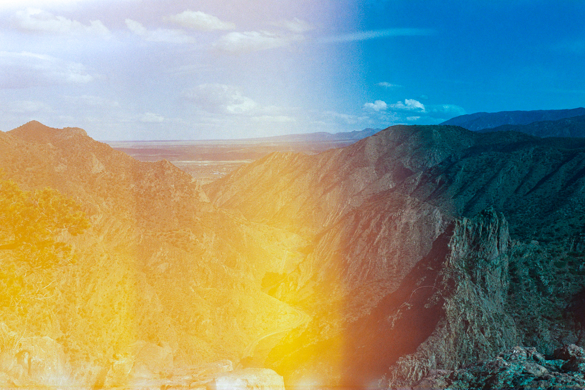 Leans leaking ligh tin funny ways can create unqiue colors and contrast.