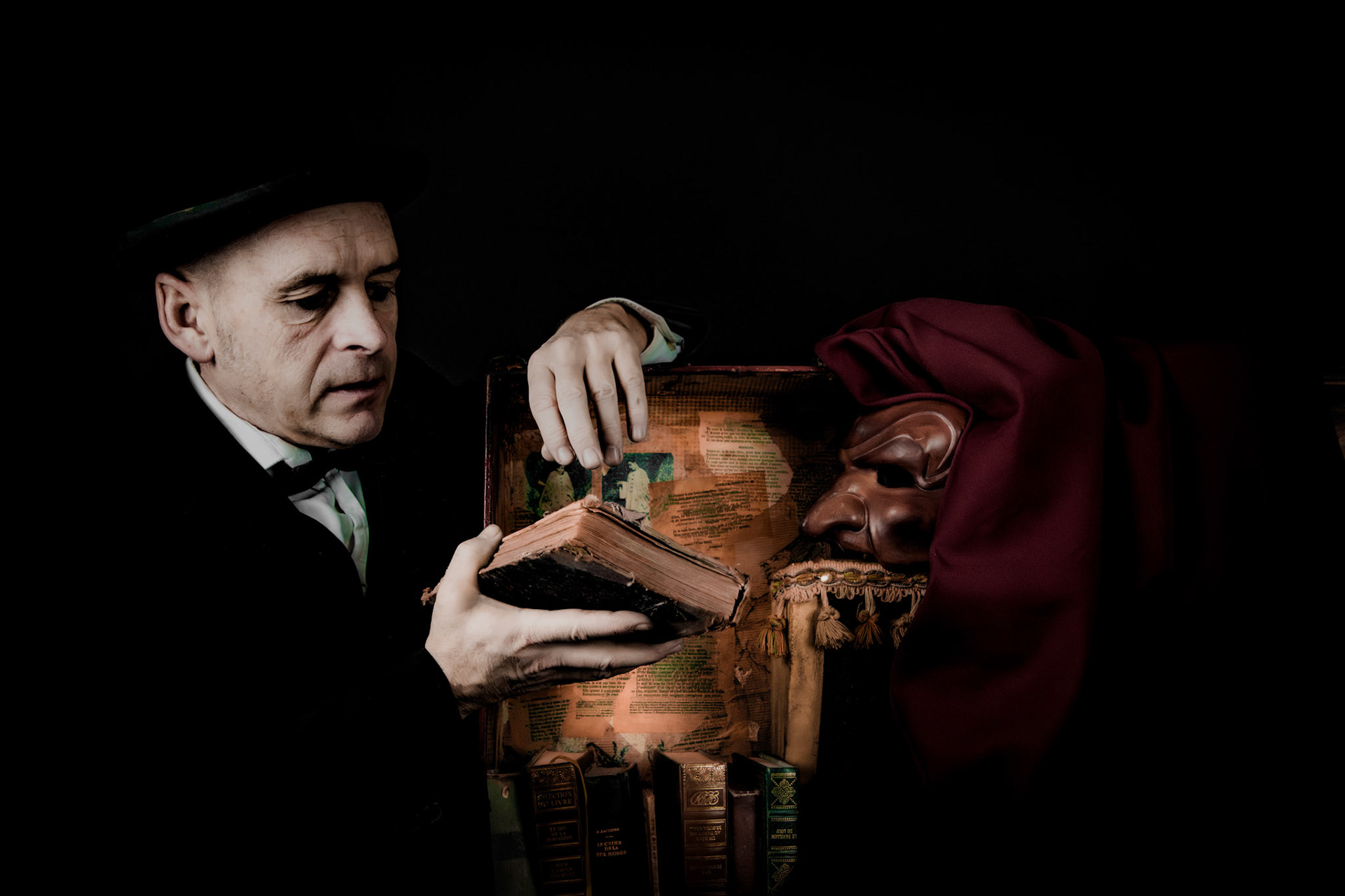 Visuel de com Antonin Bonimenteur de scènes