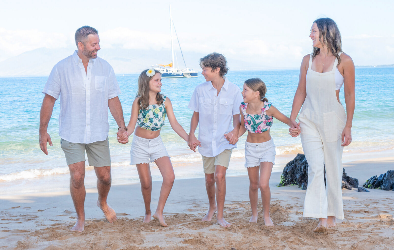 LOCAL FAMILY PHOTOGRAPHERS SERVING OAHU