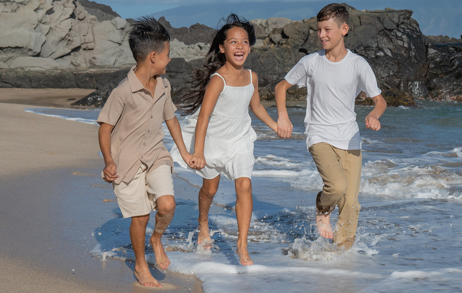 OAHU FAMILY PHOTOGRAPHERS CAPTURING REAL MOMENTS