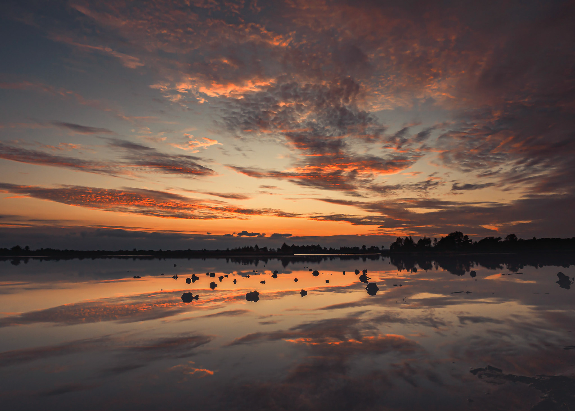 Juist na zonsondergang aan het Stappersven - Grenspark kalmthoutse heide