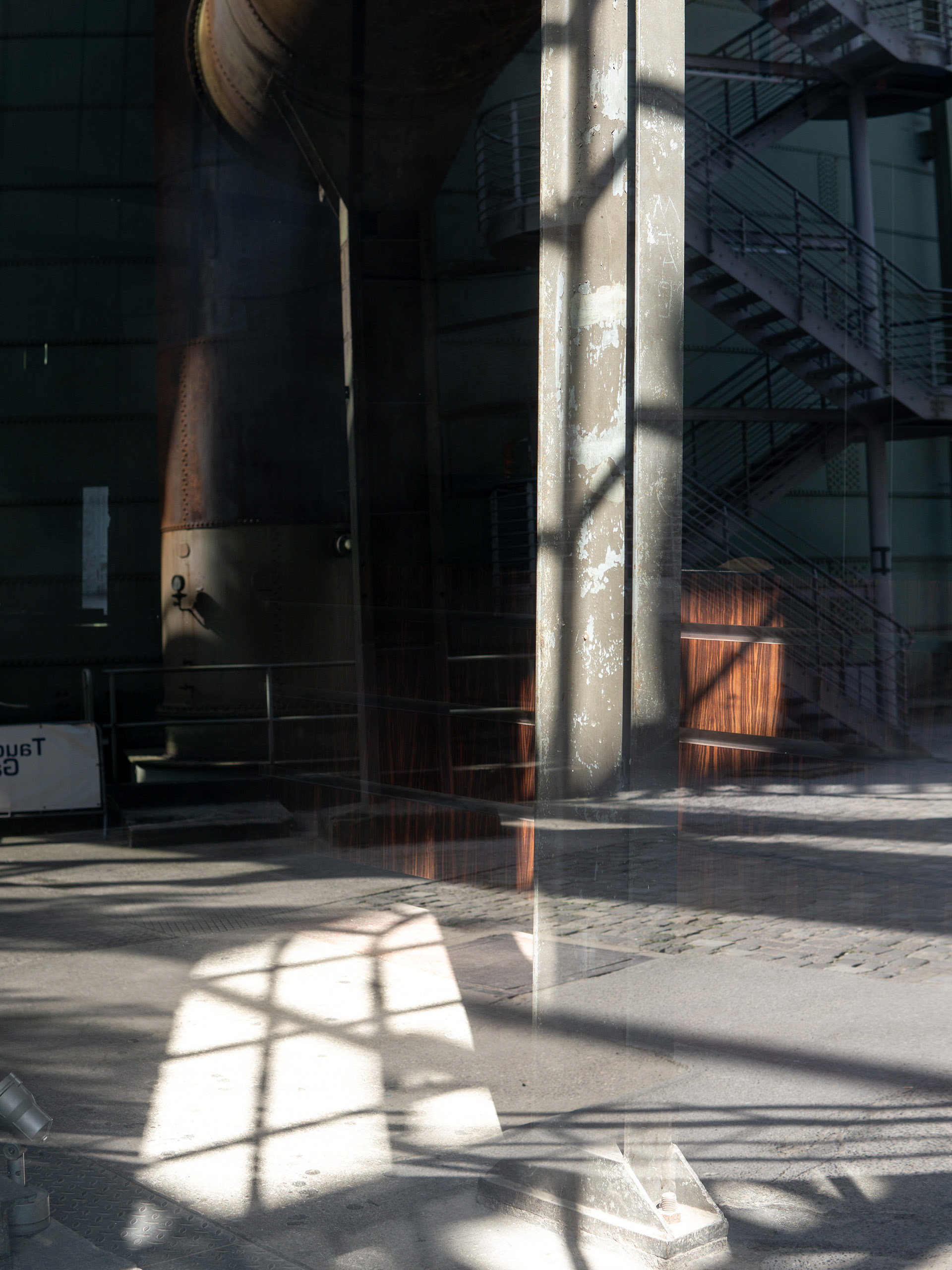 太多了24, Photography, 2025, 80 x 60 cm