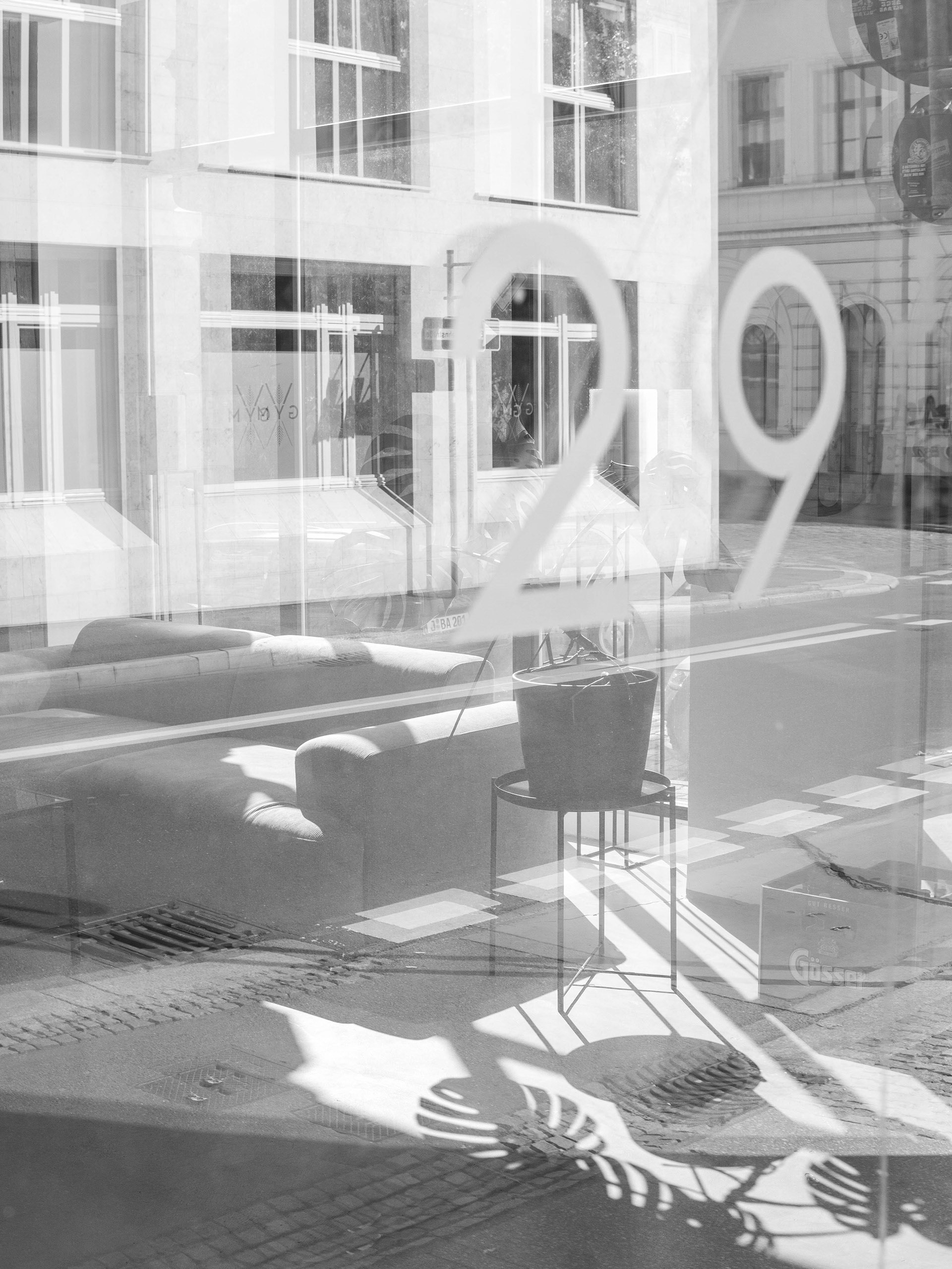 太多了20, Photography, 2025, 80 x 60 cm