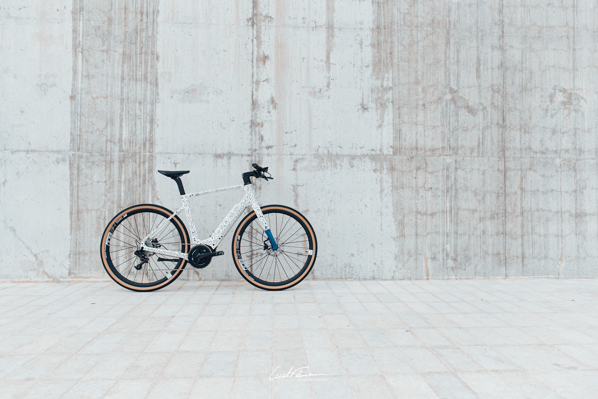 Nomades R Custom, Stajvelo