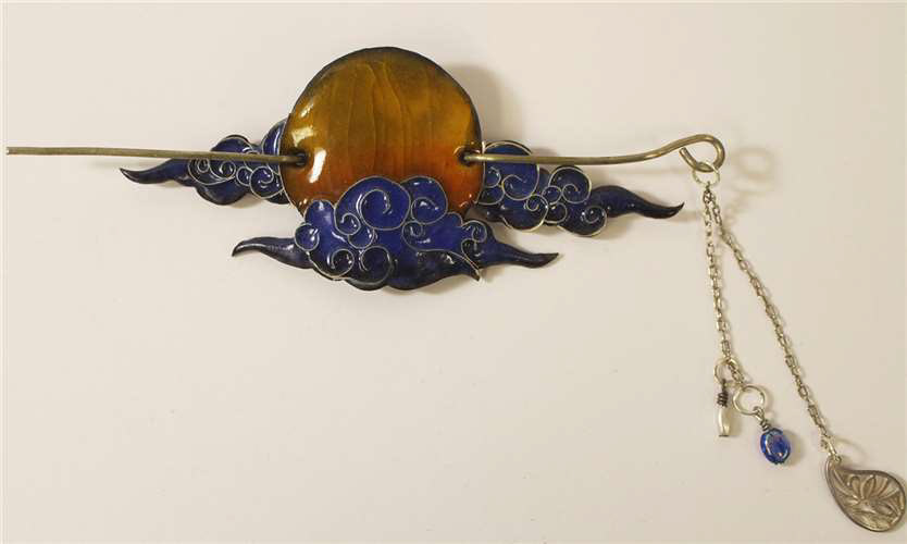 Helen Zhu, Shaker Heights High School, Grade 12, Chinese Moon Hairpin, Jewelry, Educator: Karen Mehling-Howson, Silver Key
