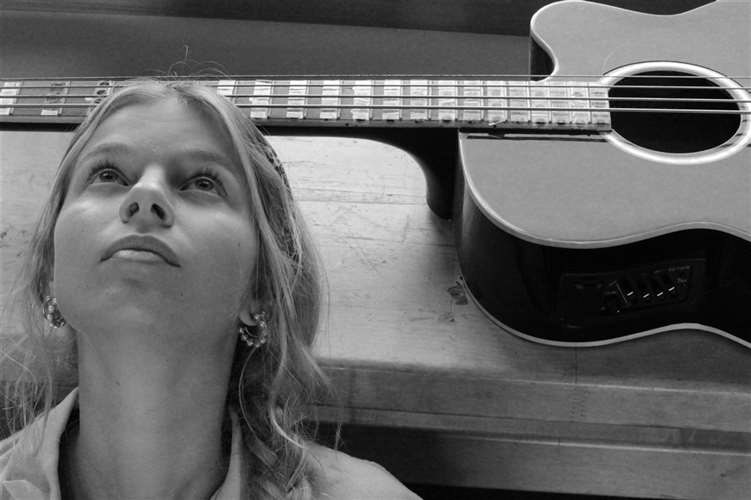 Daisy Tardio, Notre Dame Cathedral Latin School, Grade 12, musica y letas, Photography, Educator: George Yaniga, Silver Key