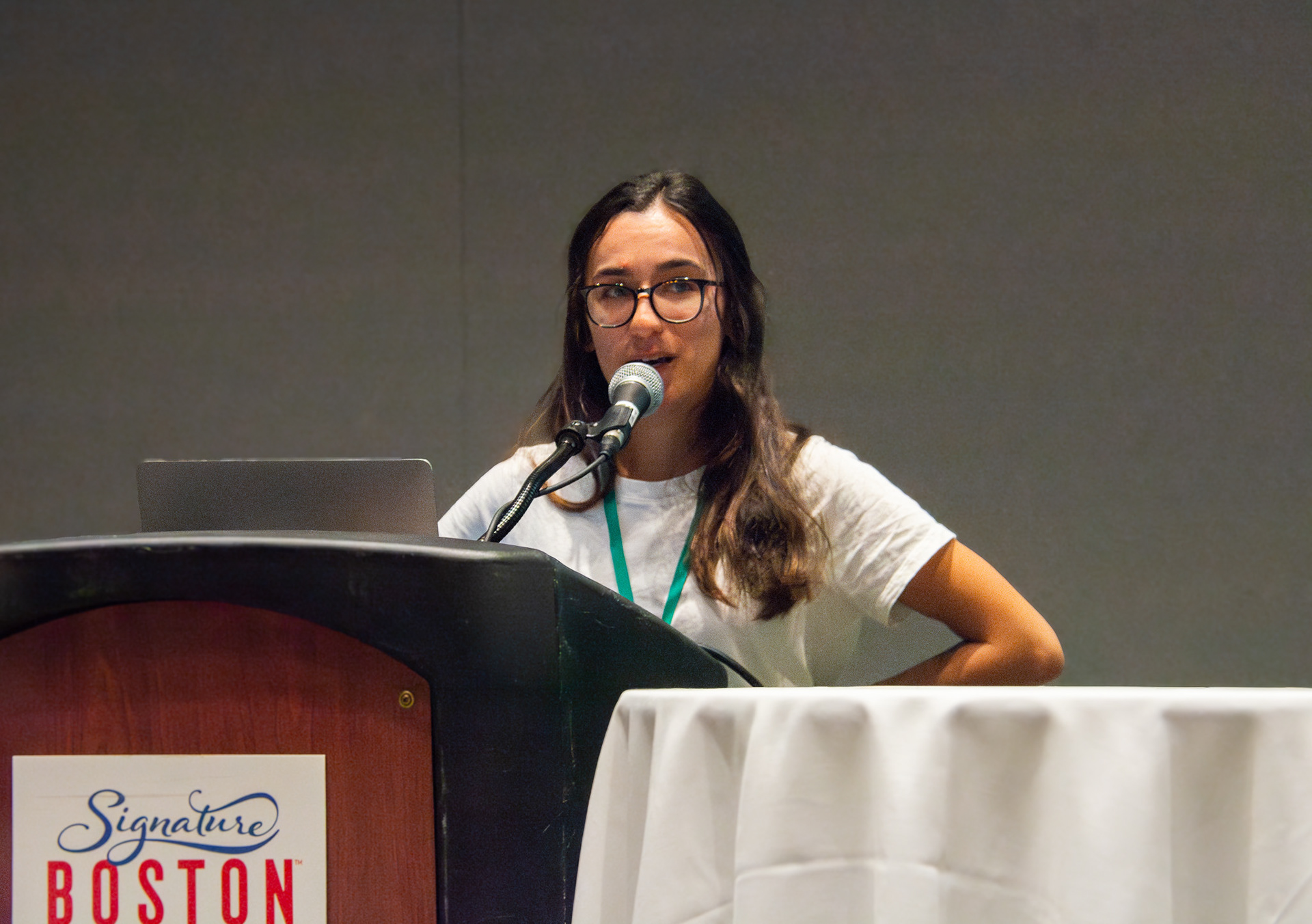 Maddie Malhotra speaks to the audience.