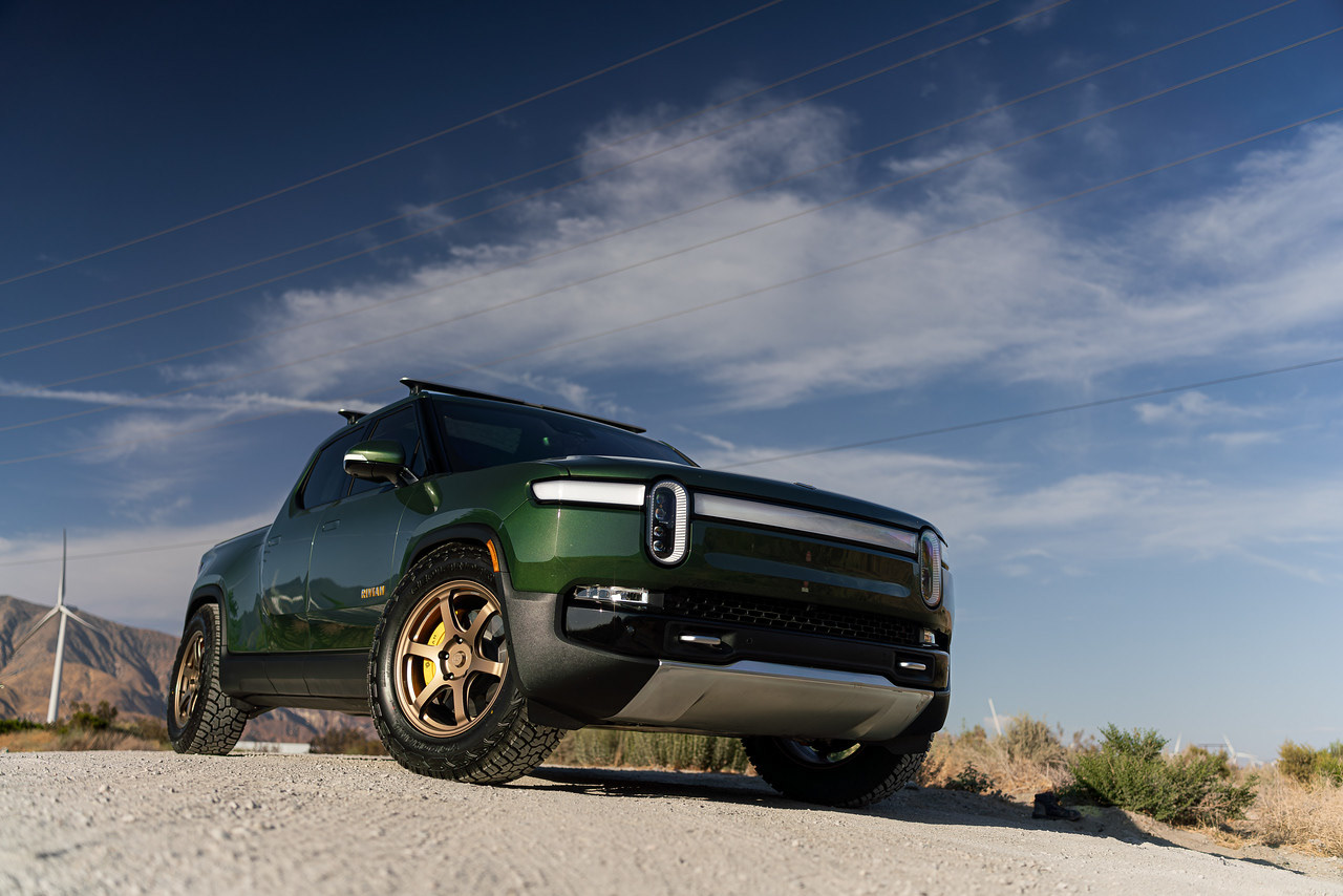 Yokohama Tire - Rivian T1R - Sân Gorgonio Pass