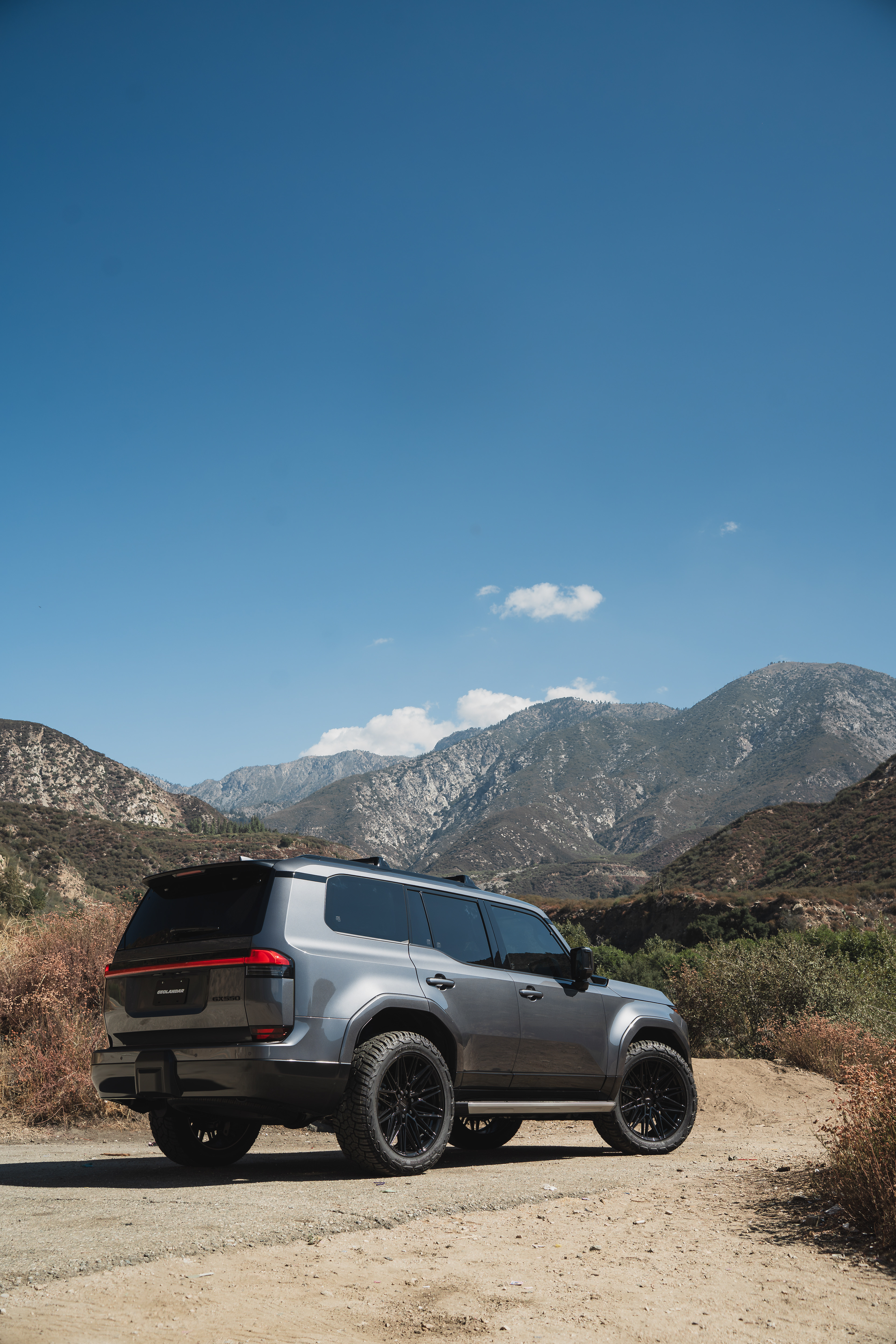 Yokohama Tire - Lexus GX550