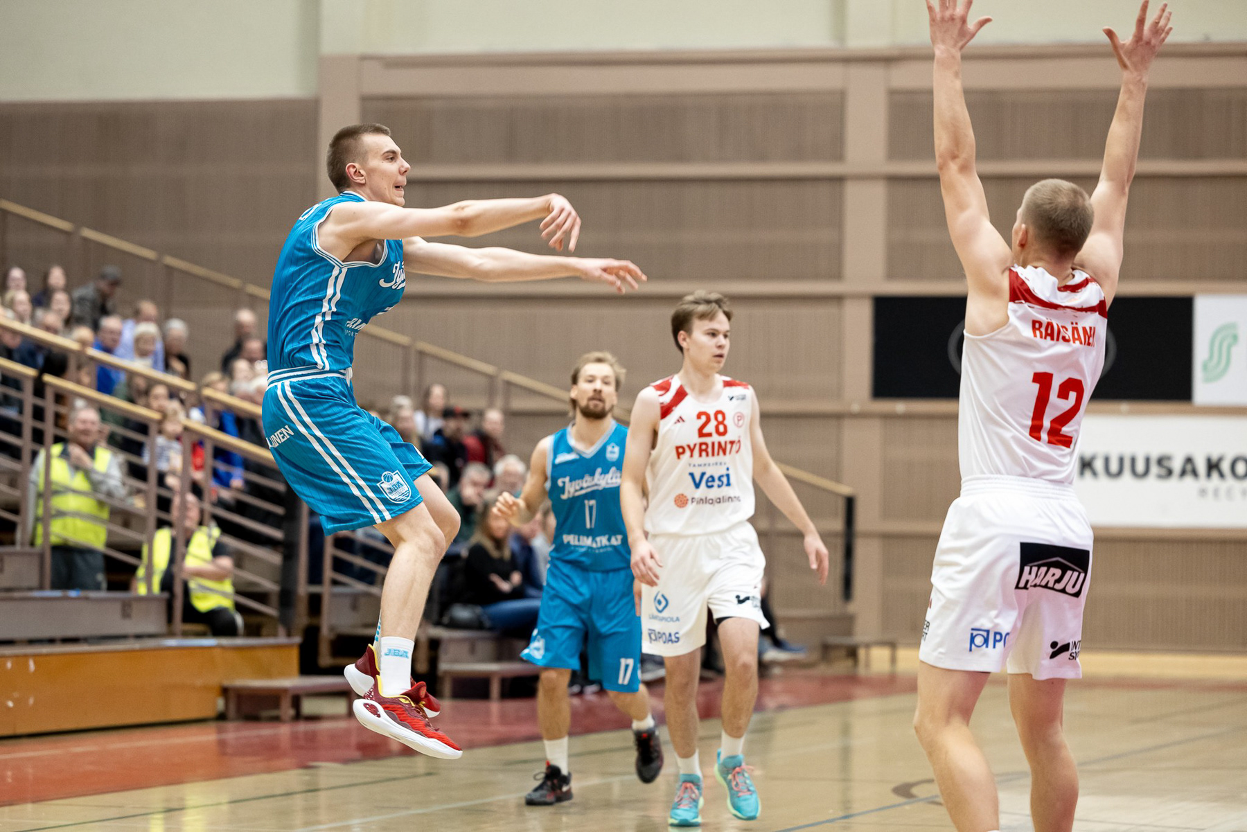 JBA - Pyrintö, 26.10.2024 Jyväskylän Monitoimitalo - Urheilukuvaaja Iina Kautto