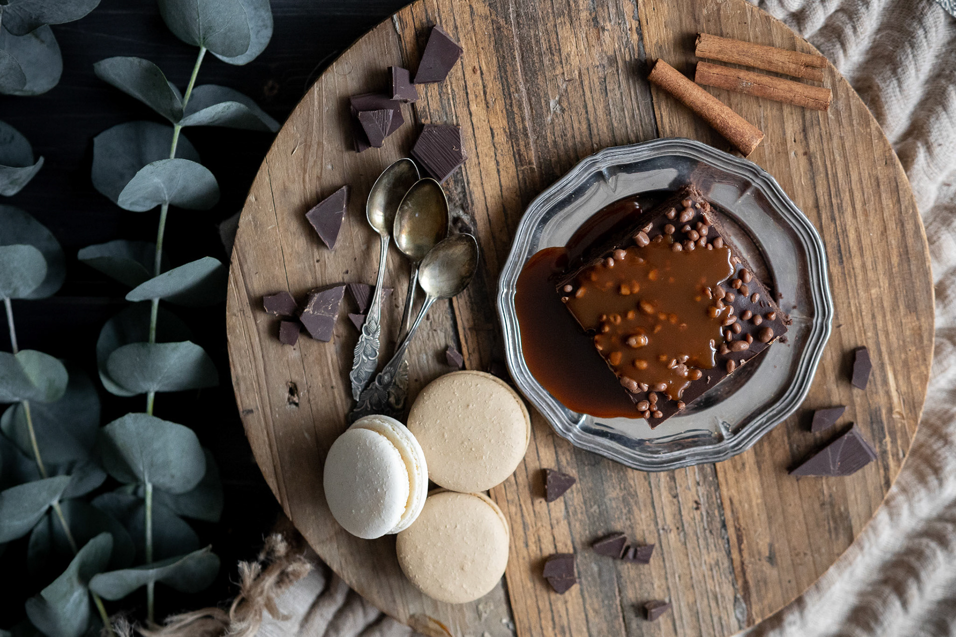 Minna Bakes ja Kukka Vehkanna, Tuote- ja yrityskuvaus, Valokuvaaja Iina Kautto, Jyväskylä