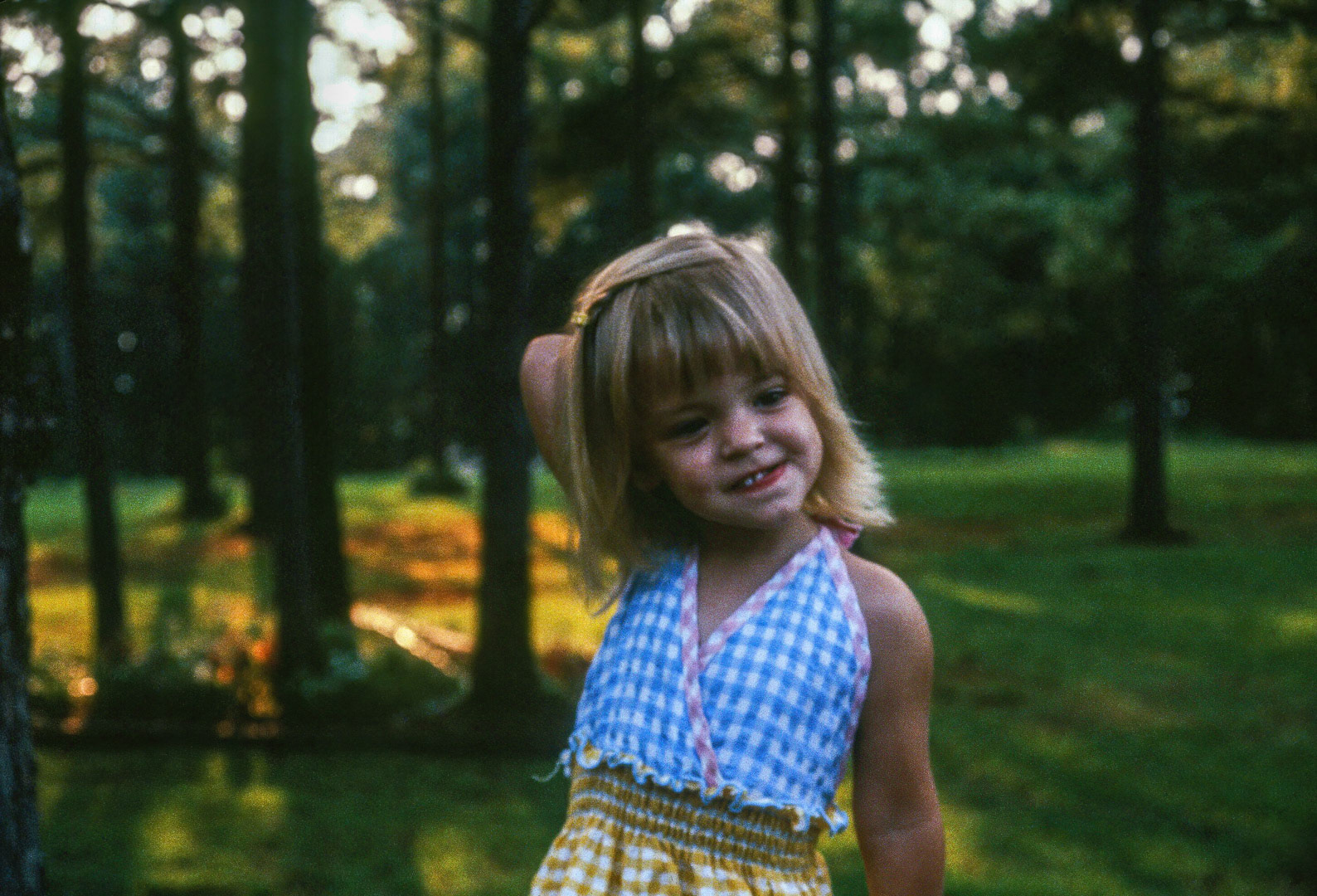 Lindsey posing