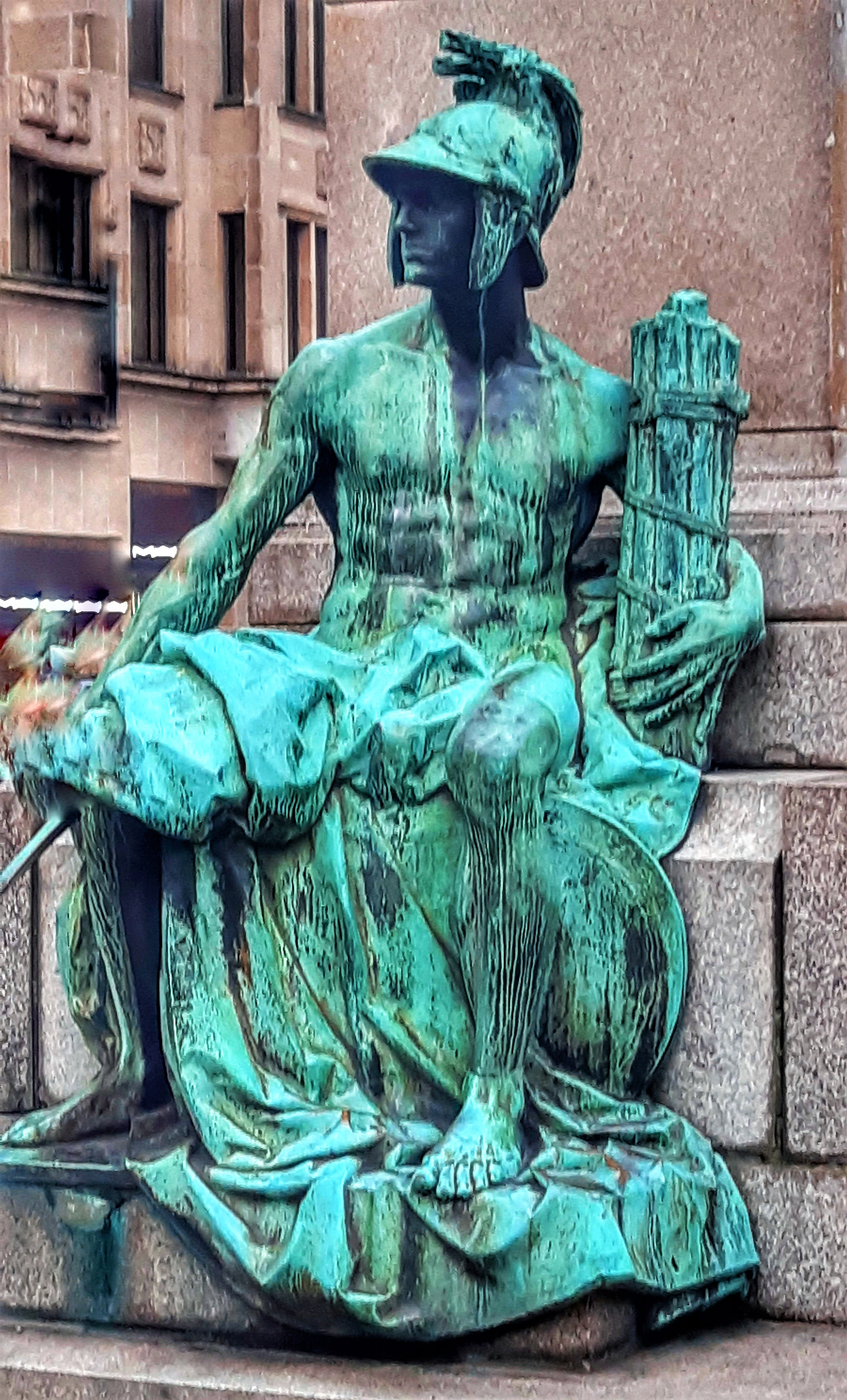 Statue